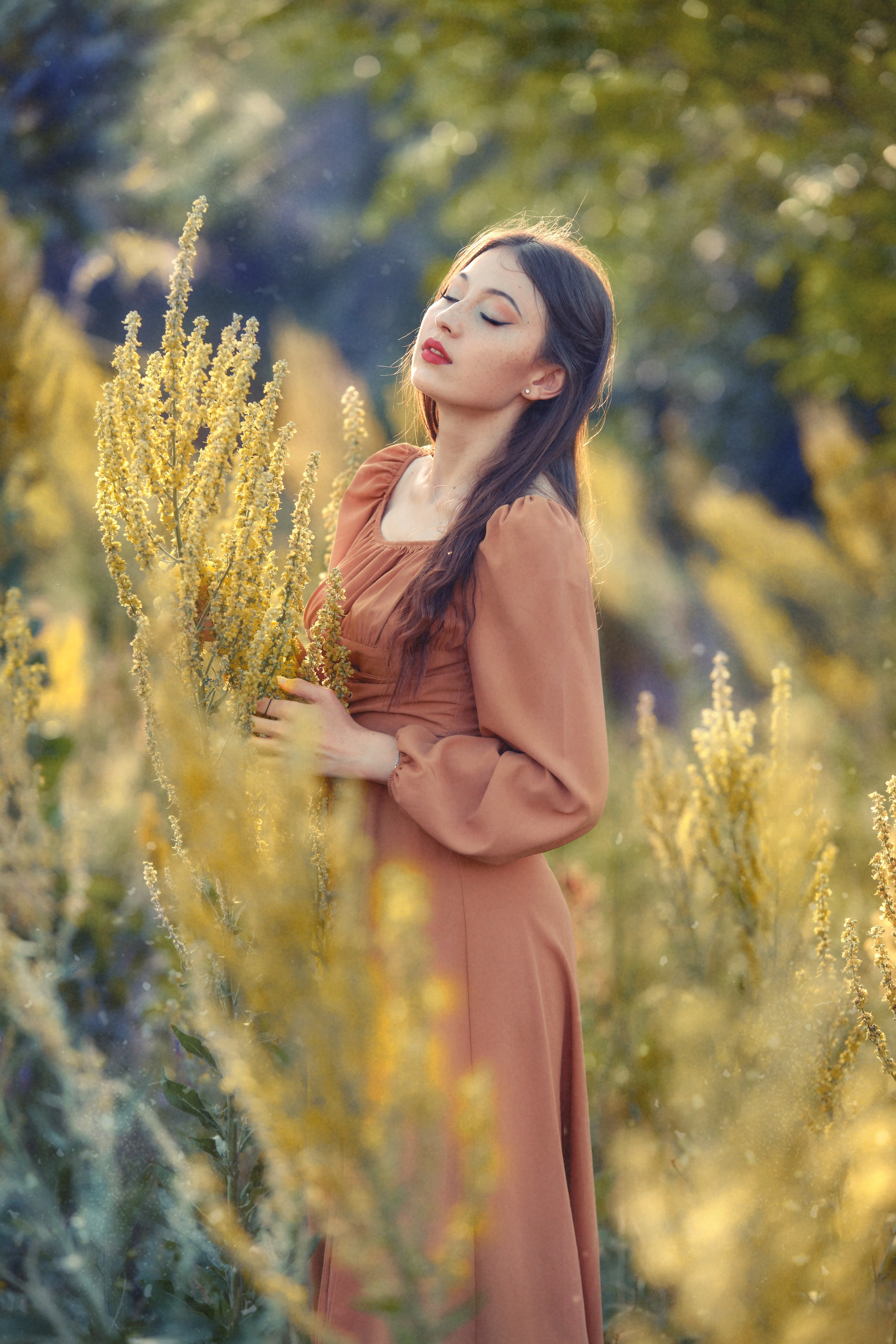 Летняя фотосессия на природе, в лесу, на улице. Семейная с детьми