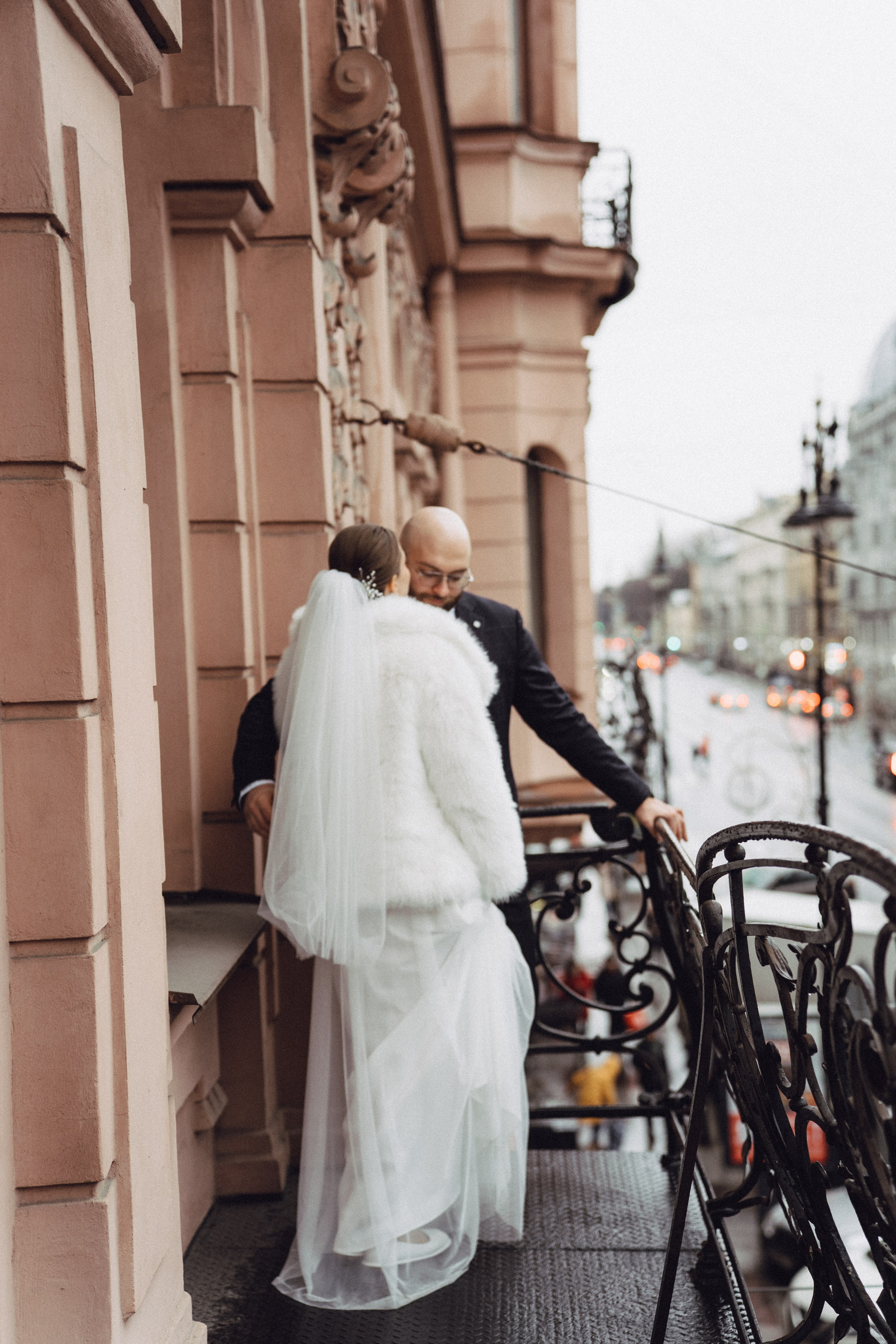 СВАДЕБНАЯ СЬЕМКА ВО ВТОРОМ ДВОРЦЕ (ДЕКАБРЬ) ТАКЖЕ СЬЕМКА В СТУДИИ НА ЧЕРНЫШЕВСКОЙ. Профессиональный фотограф, Санкт-Петербург — Виктория Богомолова