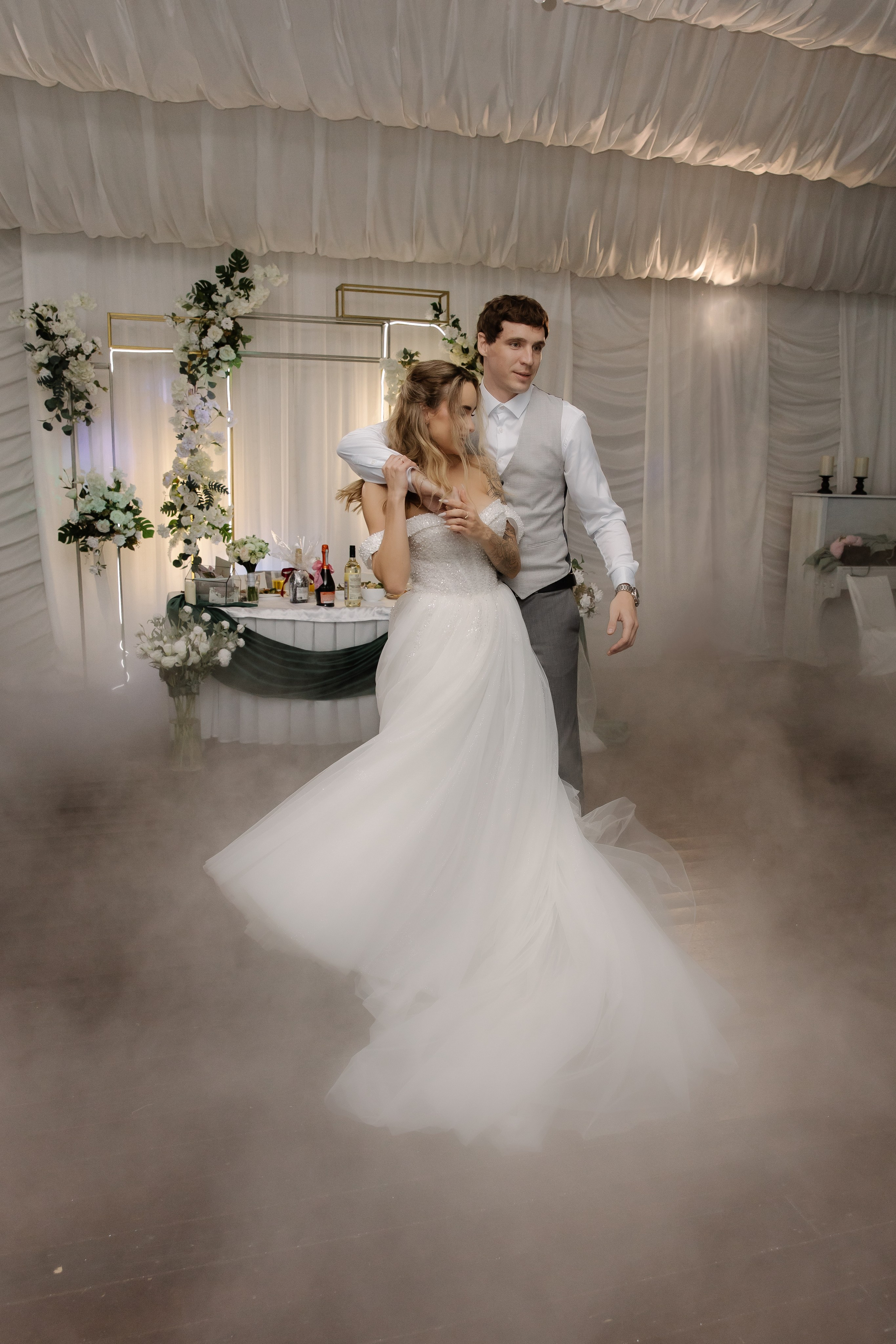 Данил и Кэти отель Реддисон. СВАДЕБНЫЙ ФОТОГРАФ ЧЕЛЯБИНСК