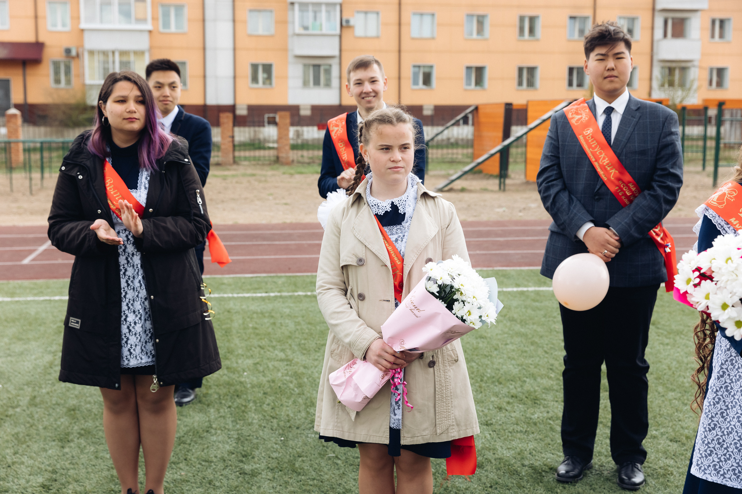 Последний звонок. Репортажная съемка. Свадебный и семейный фотограф в Улан-Удэ