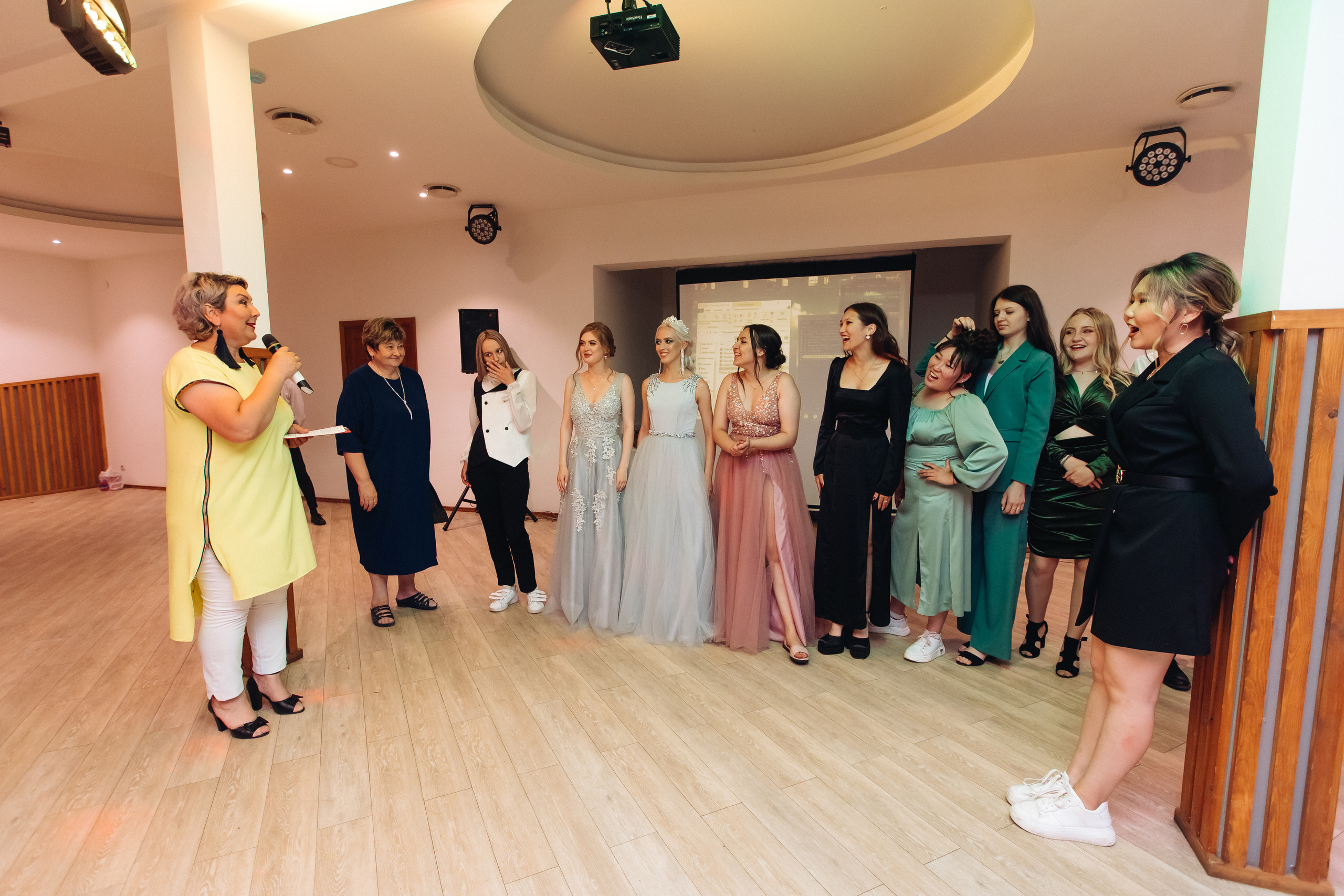 Выпускной школы 52. Свадебный и семейный фотограф в Улан-Удэ