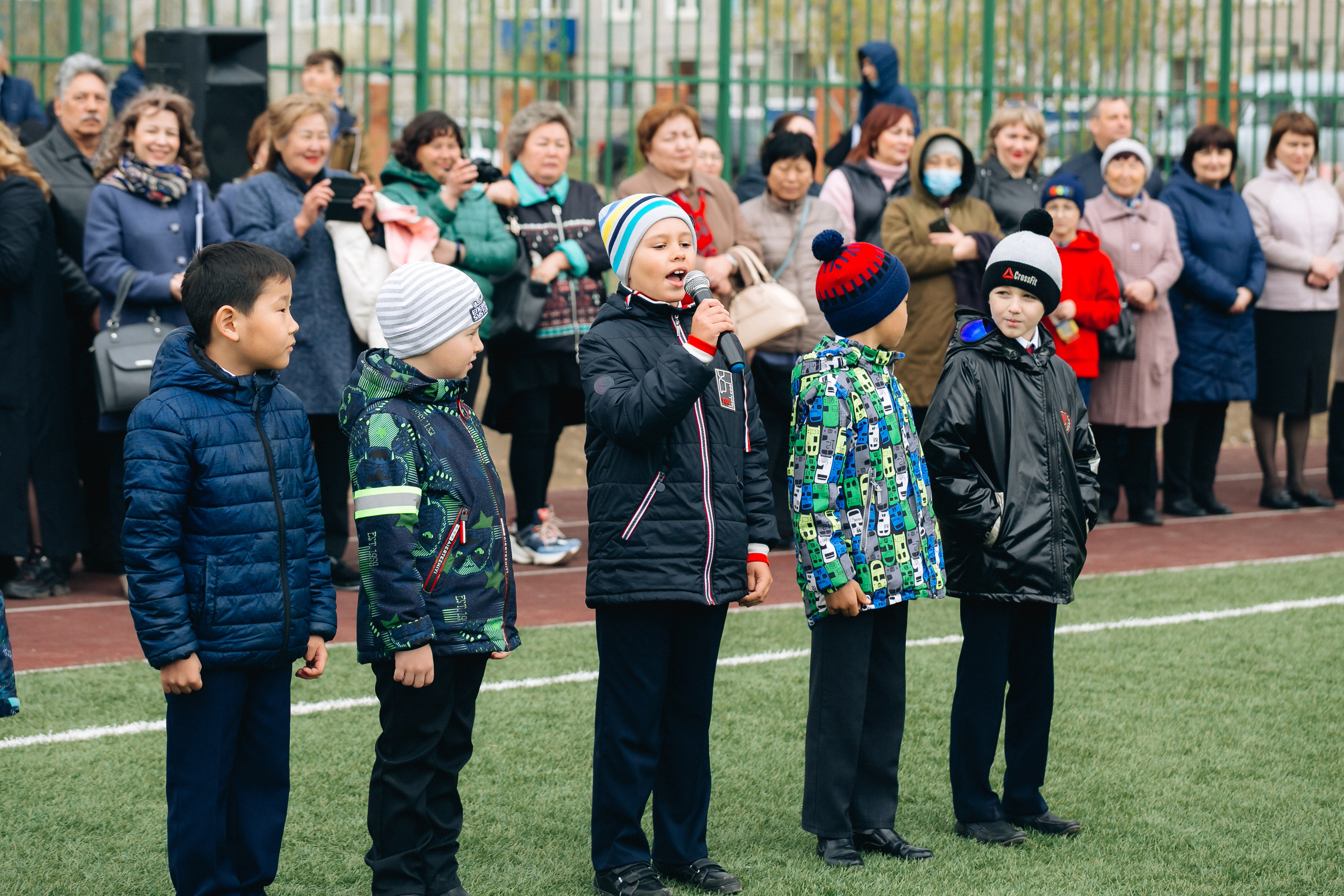 Последний звонок. Репортажная съемка. Свадебный и семейный фотограф в Улан-Удэ