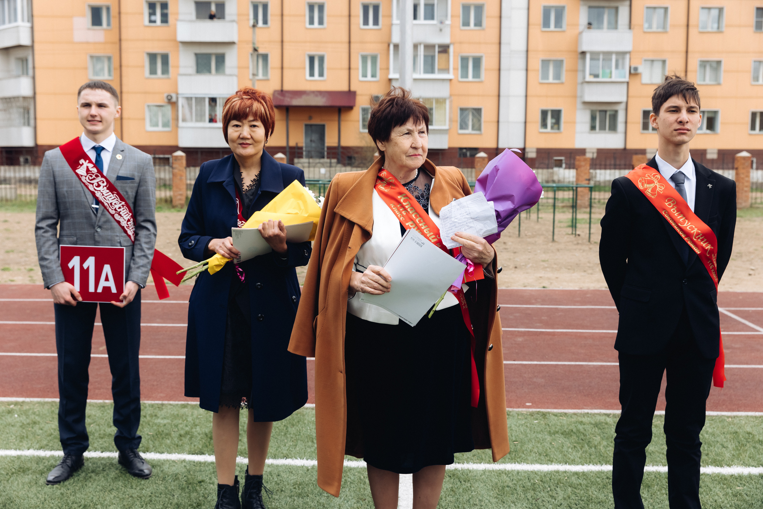 Последний звонок. Репортажная съемка. Свадебный и семейный фотограф в Улан-Удэ