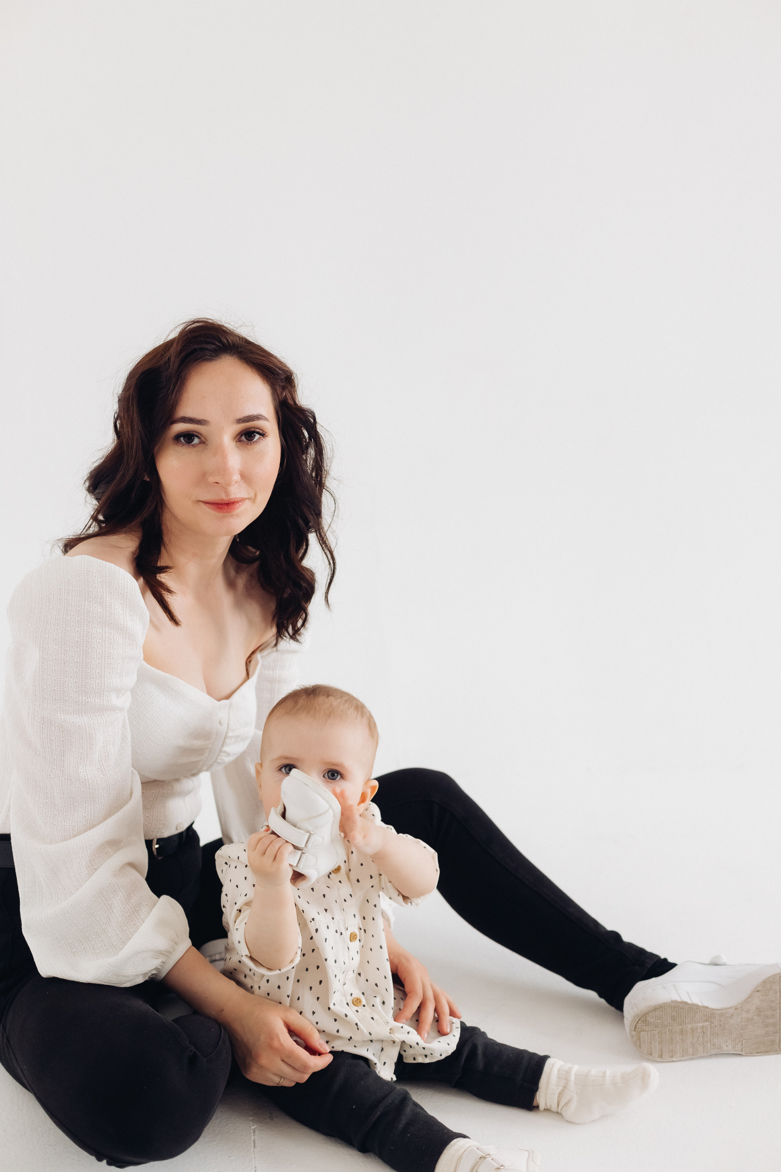 Фотосессия в студии на белом фоне. Свадебный и семейный фотограф в Улан-Удэ