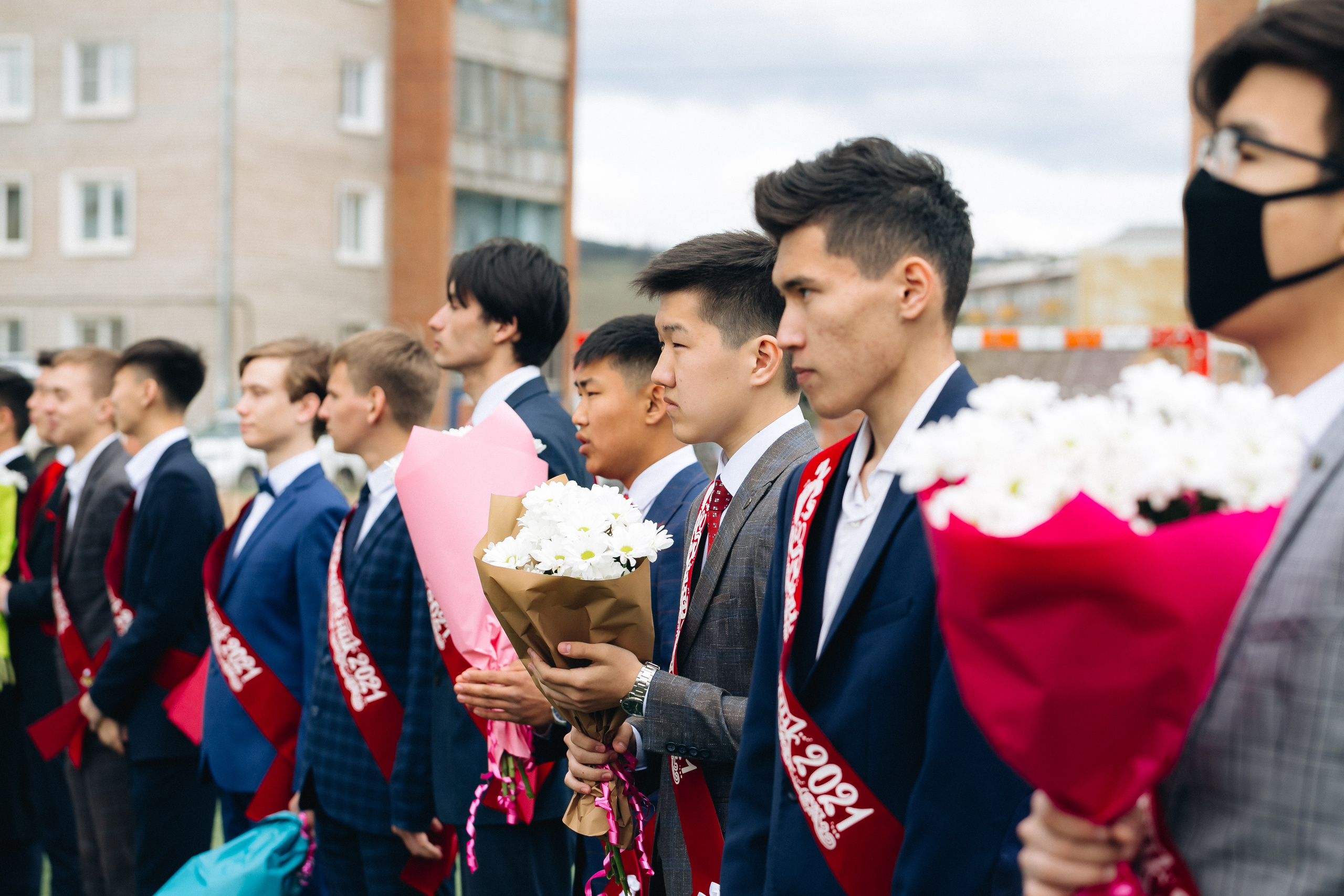 Последний звонок. Репортажная съемка. Свадебный и семейный фотограф в Улан-Удэ