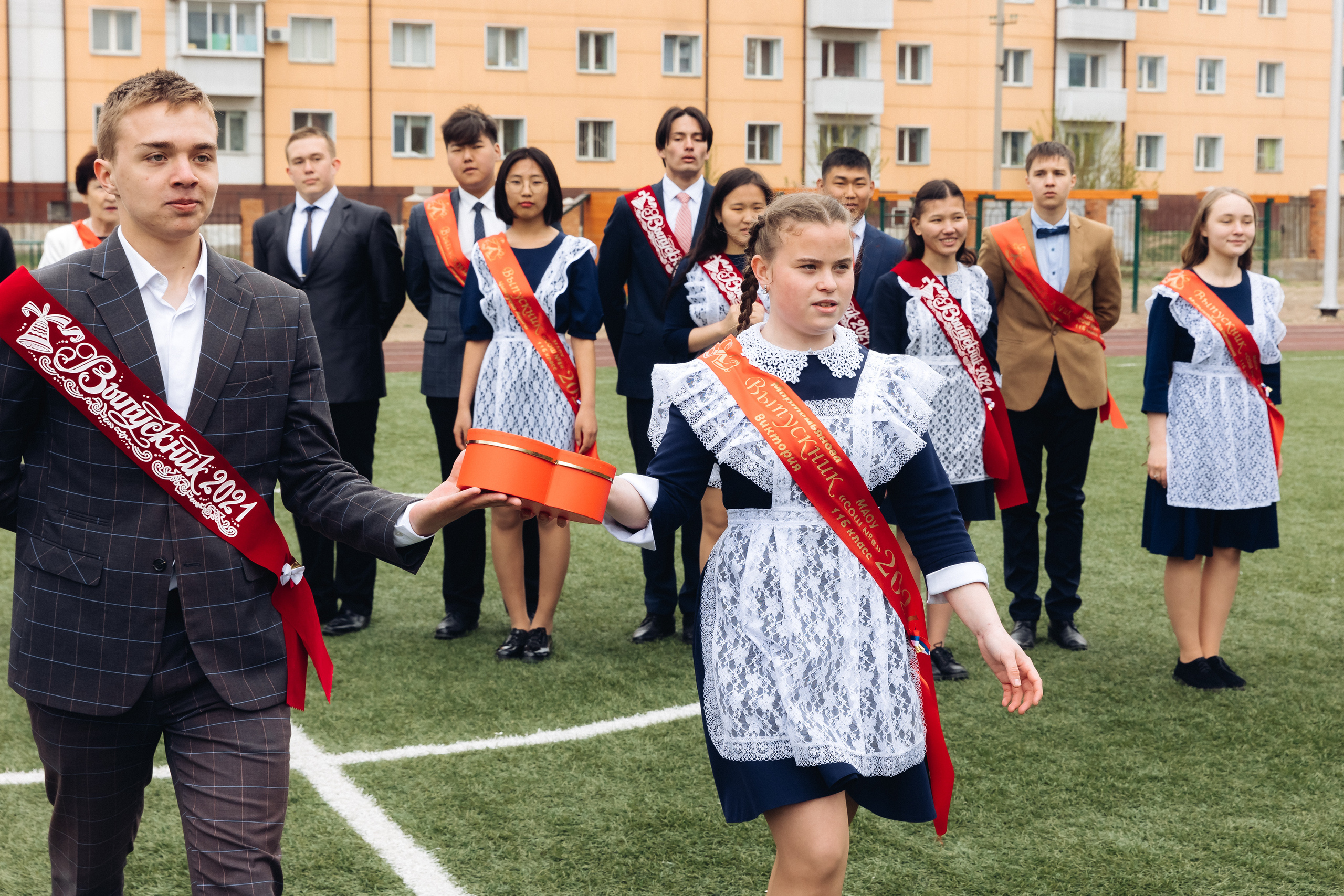 Последний звонок. Репортажная съемка. Свадебный и семейный фотограф в Улан-Удэ