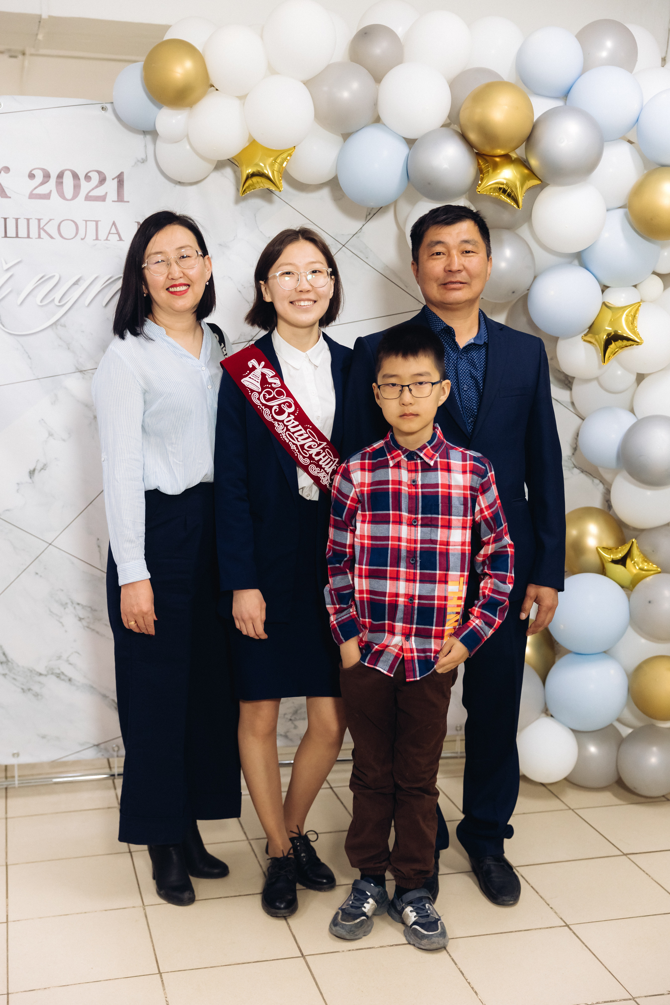 Последний звонок. Репортажная съемка. Свадебный и семейный фотограф в Улан-Удэ