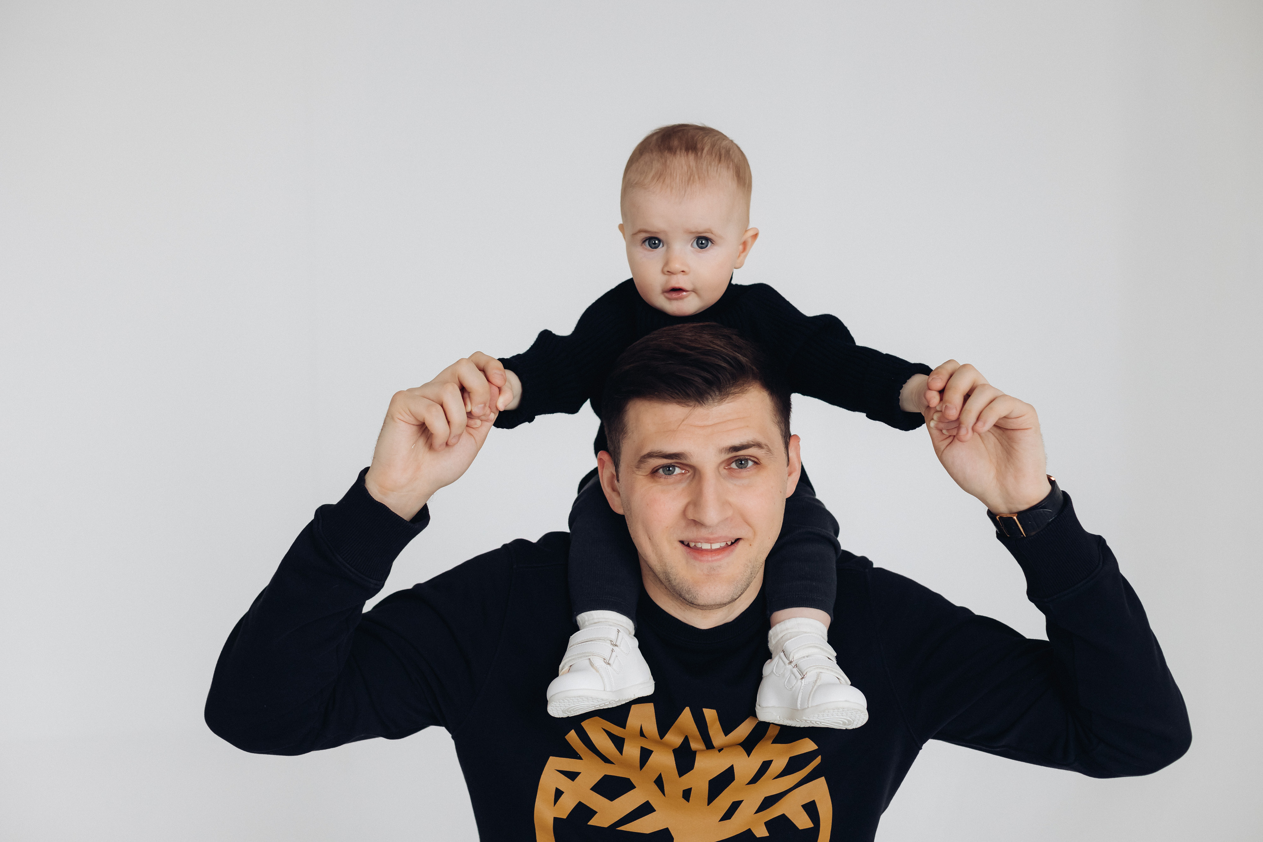 Фотосессия в студии на белом фоне. Свадебный и семейный фотограф в Улан-Удэ