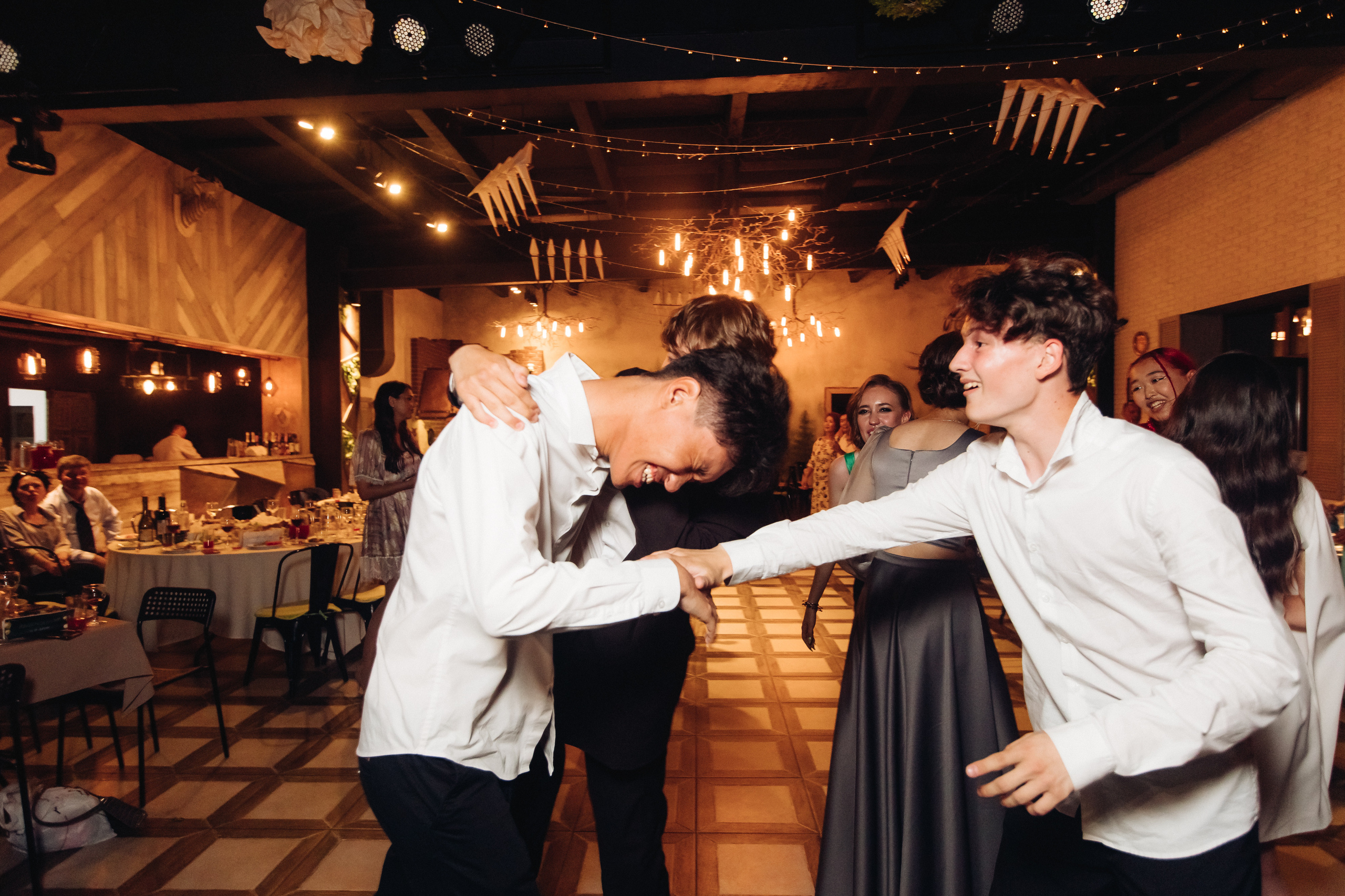 Выпускной вечер школа 32. Свадебный и семейный фотограф в Улан-Удэ