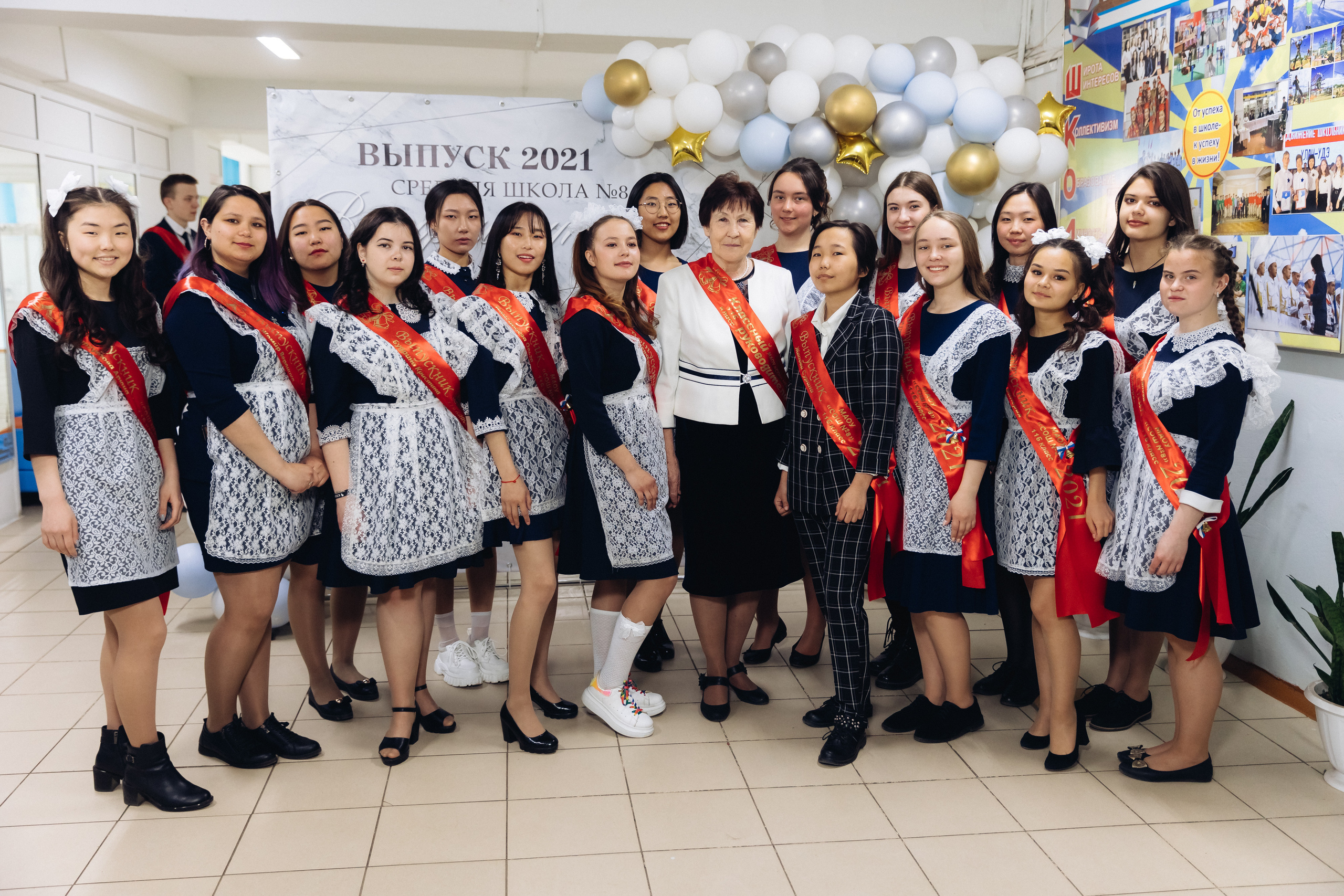 Последний звонок. Репортажная съемка. Свадебный и семейный фотограф в Улан-Удэ