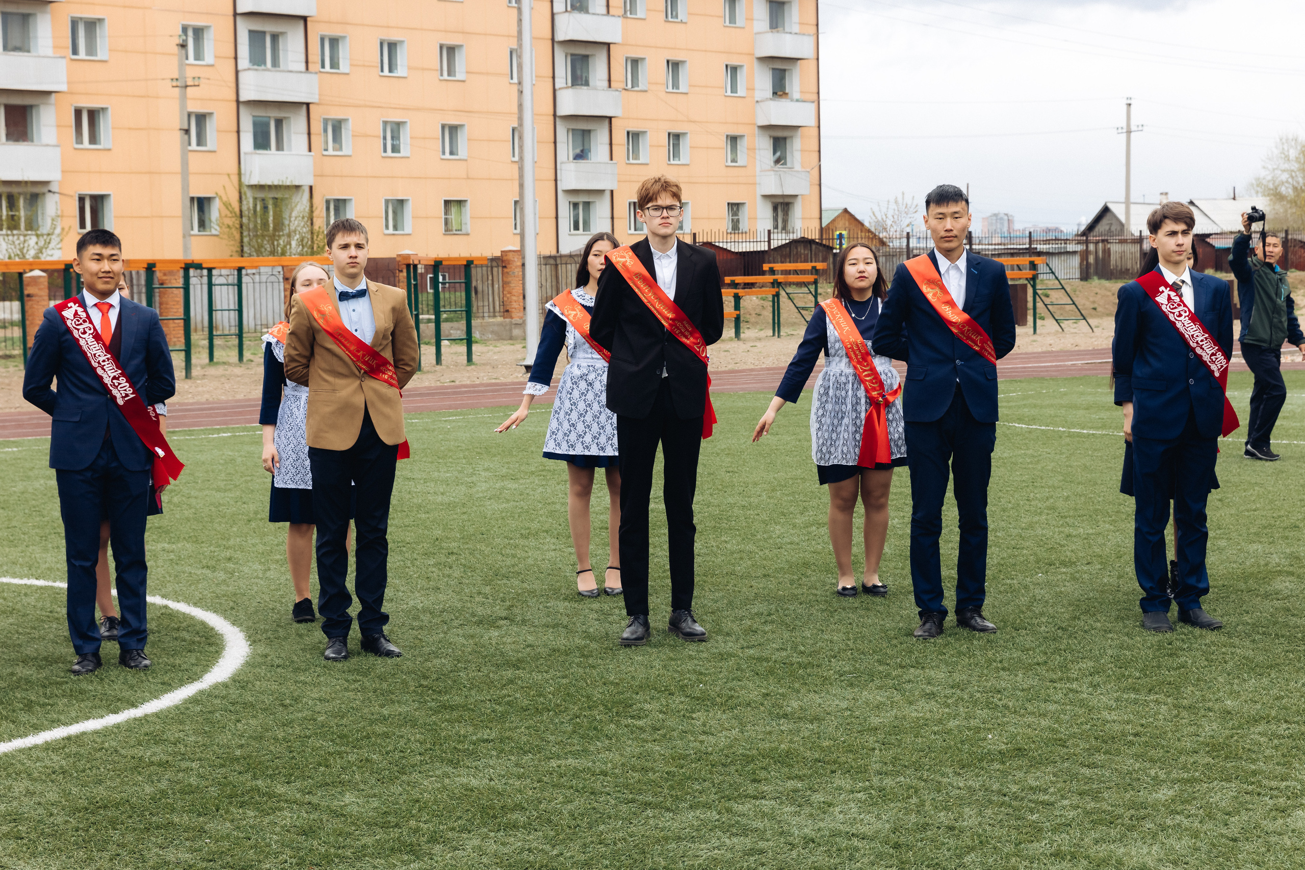 Последний звонок. Репортажная съемка. Свадебный и семейный фотограф в Улан-Удэ