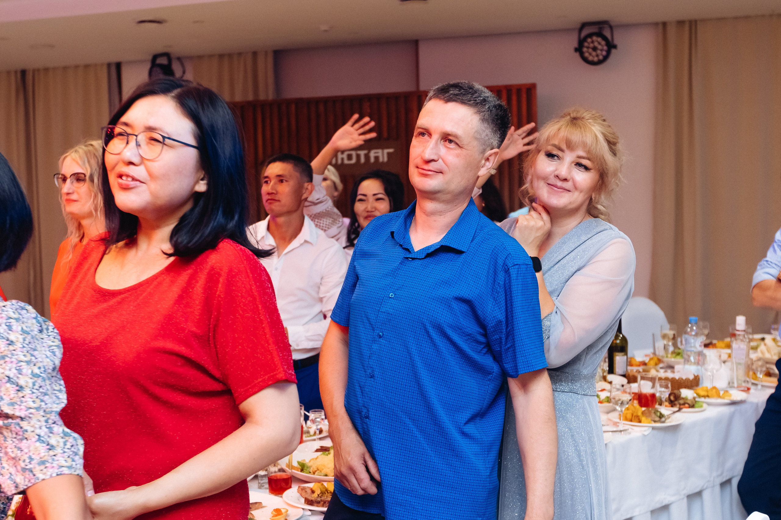 Выпускной школы 52. Свадебный и семейный фотограф в Улан-Удэ