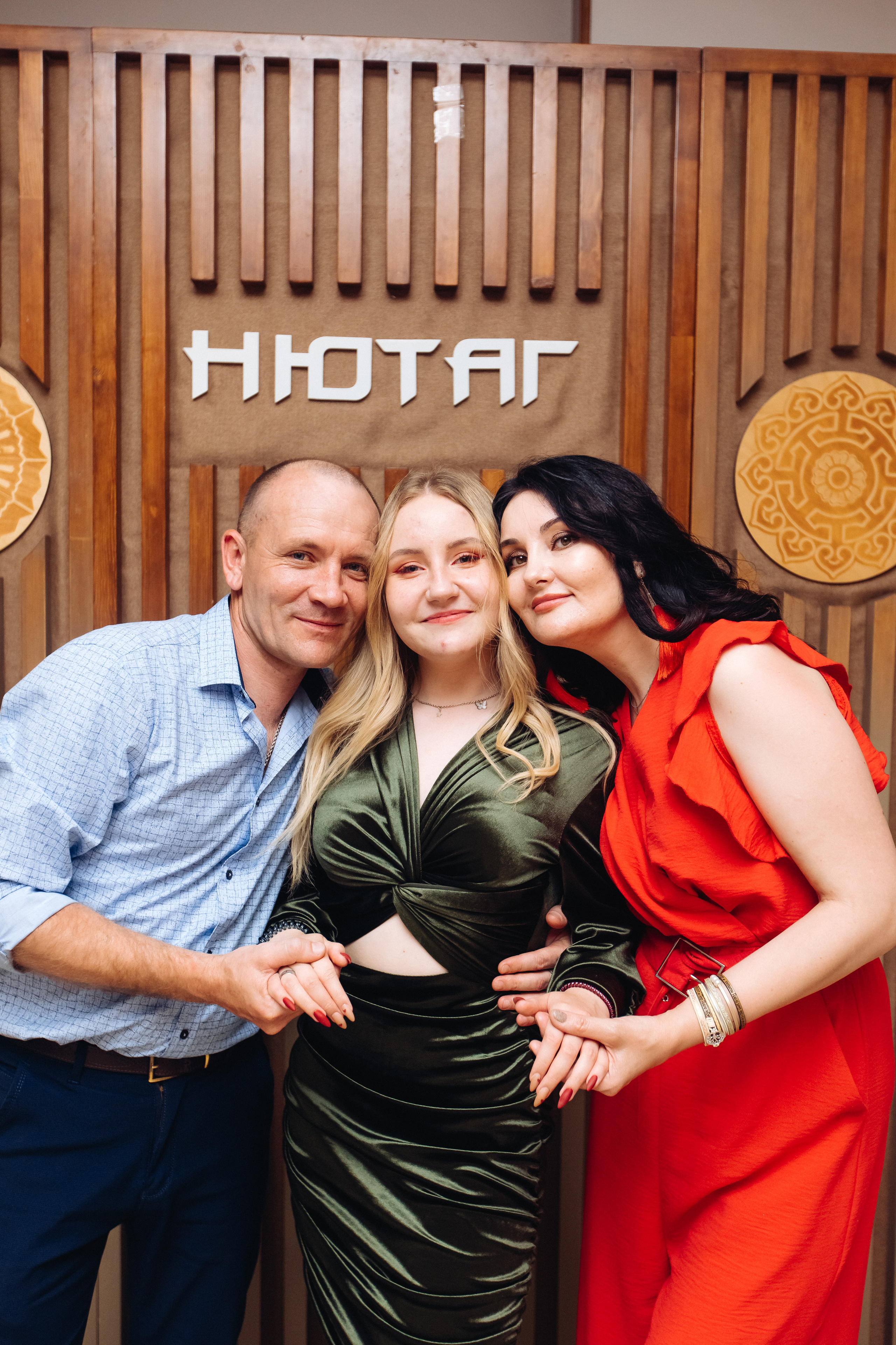 Выпускной школы 52. Свадебный и семейный фотограф в Улан-Удэ