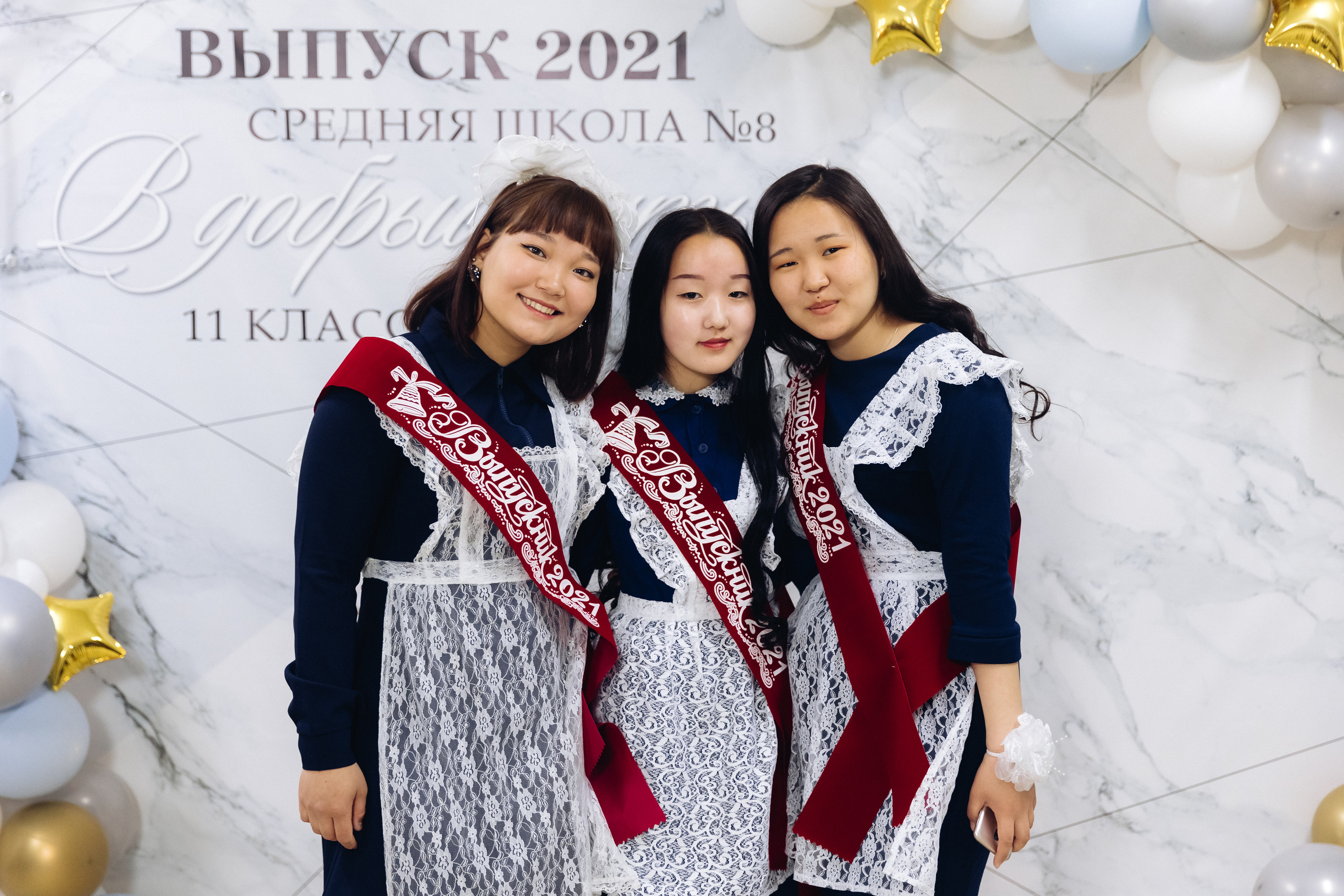 Последний звонок. Репортажная съемка. Свадебный и семейный фотограф в Улан-Удэ