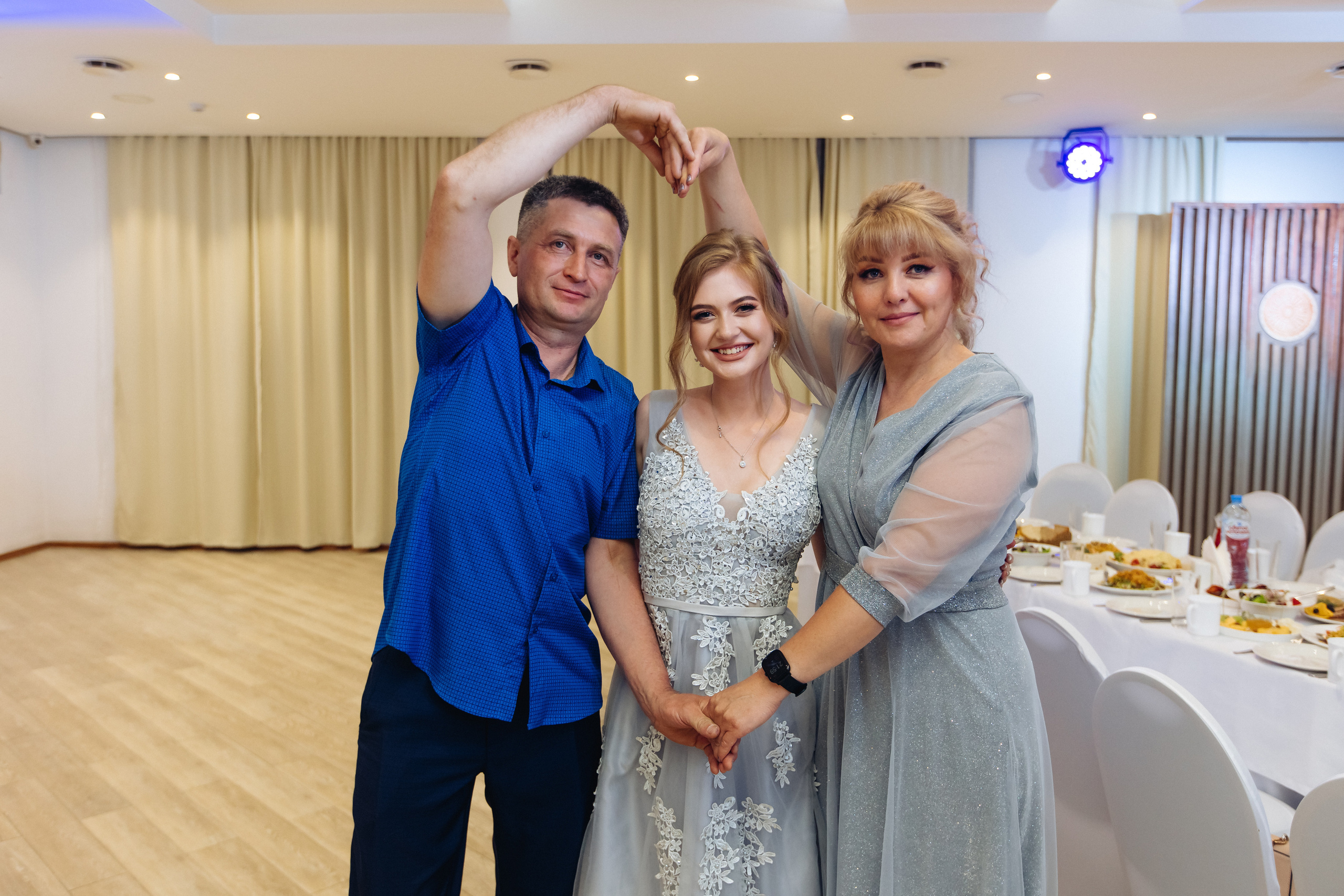 Выпускной школы 52. Свадебный и семейный фотограф в Улан-Удэ