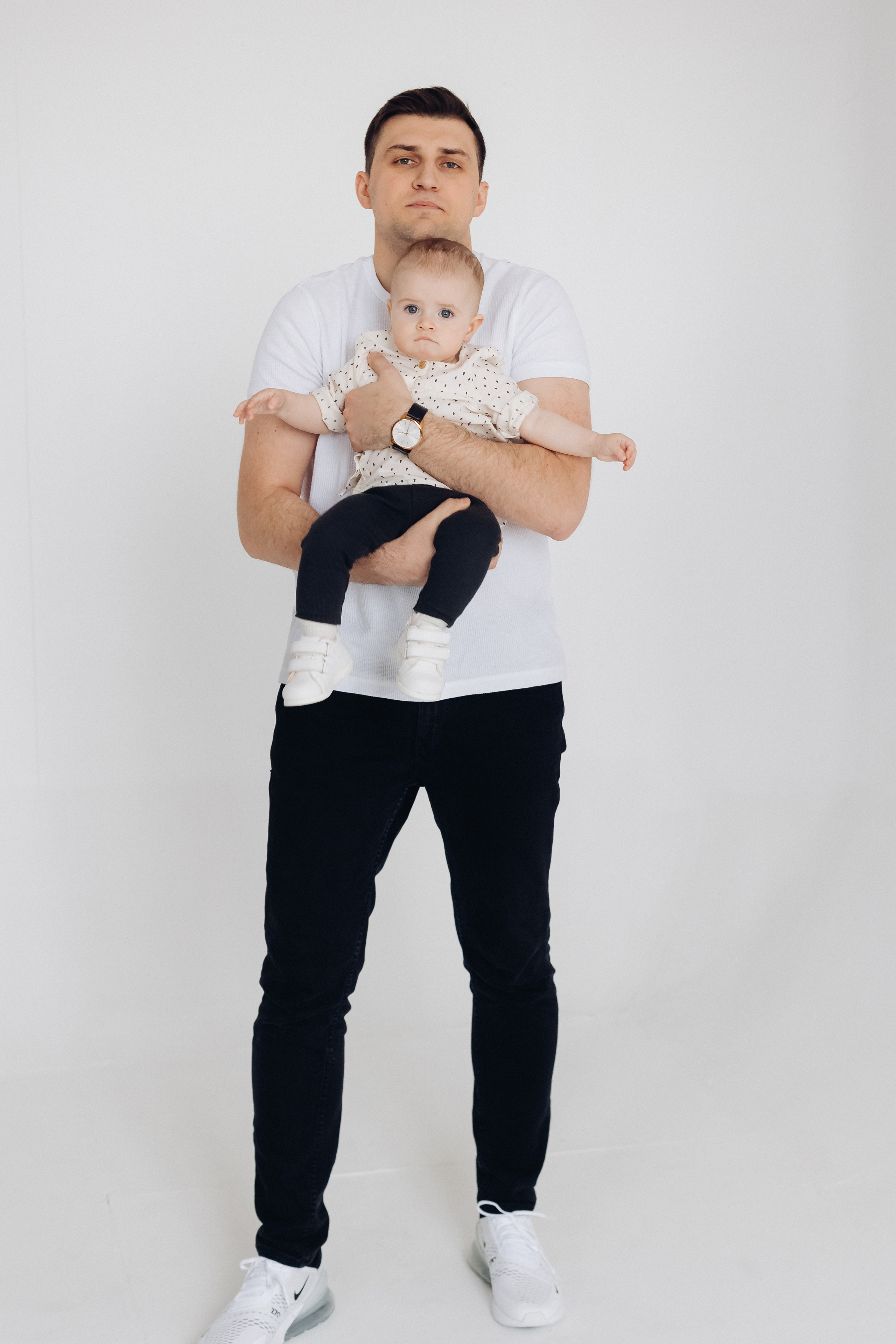 Фотосессия в студии на белом фоне. Свадебный и семейный фотограф в Улан-Удэ