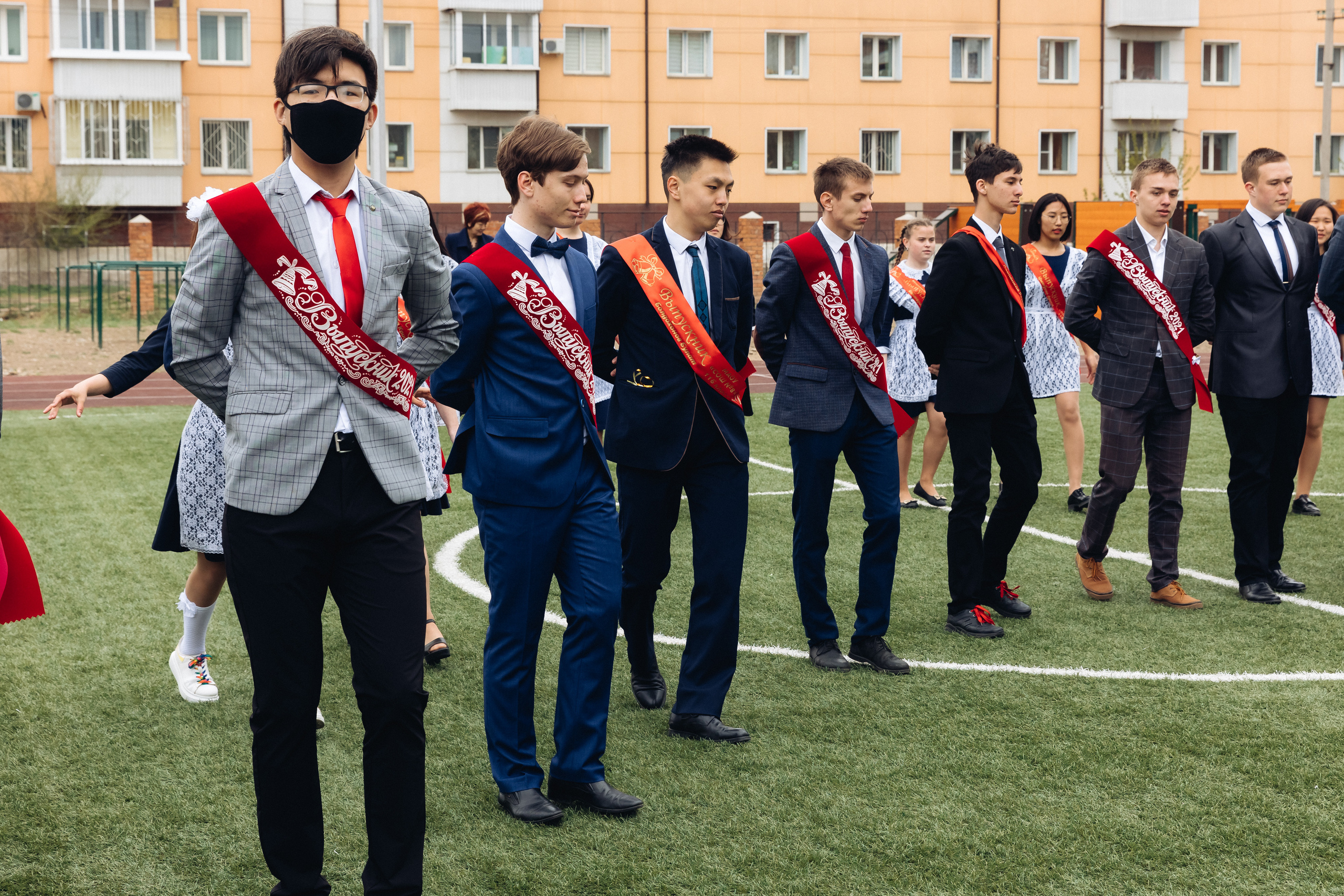 Последний звонок. Репортажная съемка. Свадебный и семейный фотограф в Улан-Удэ