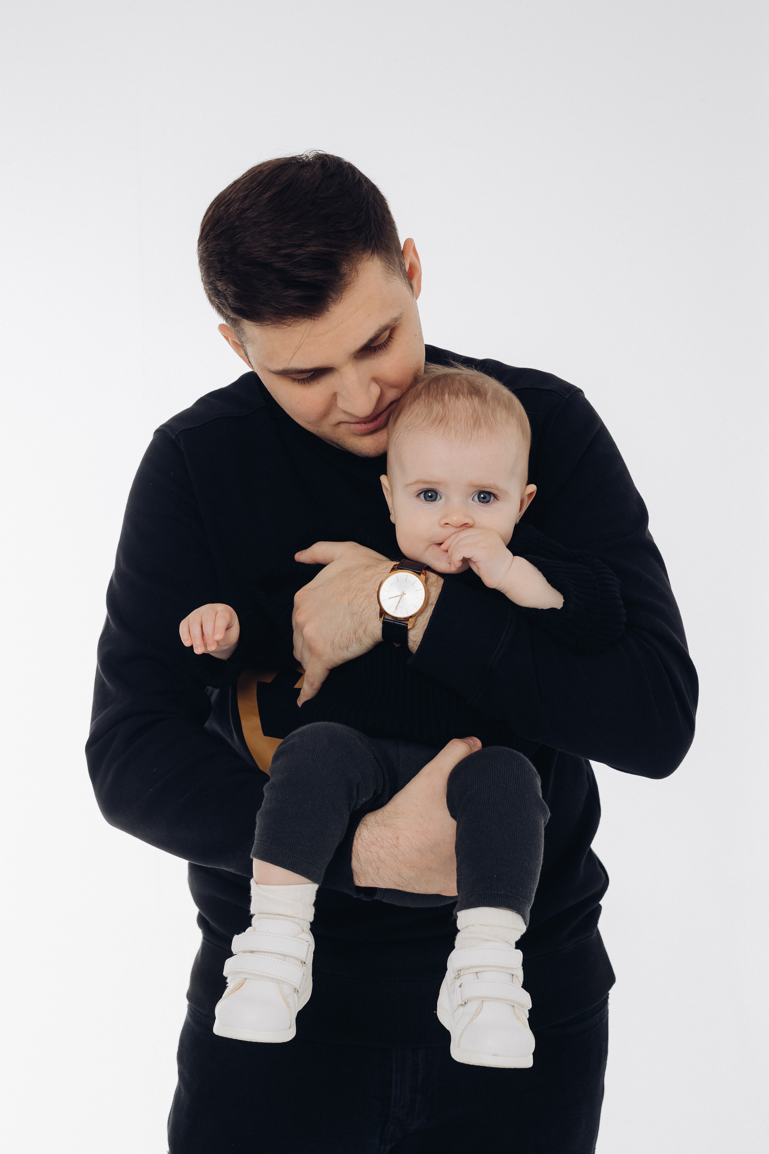 Фотосессия в студии на белом фоне. Свадебный и семейный фотограф в Улан-Удэ