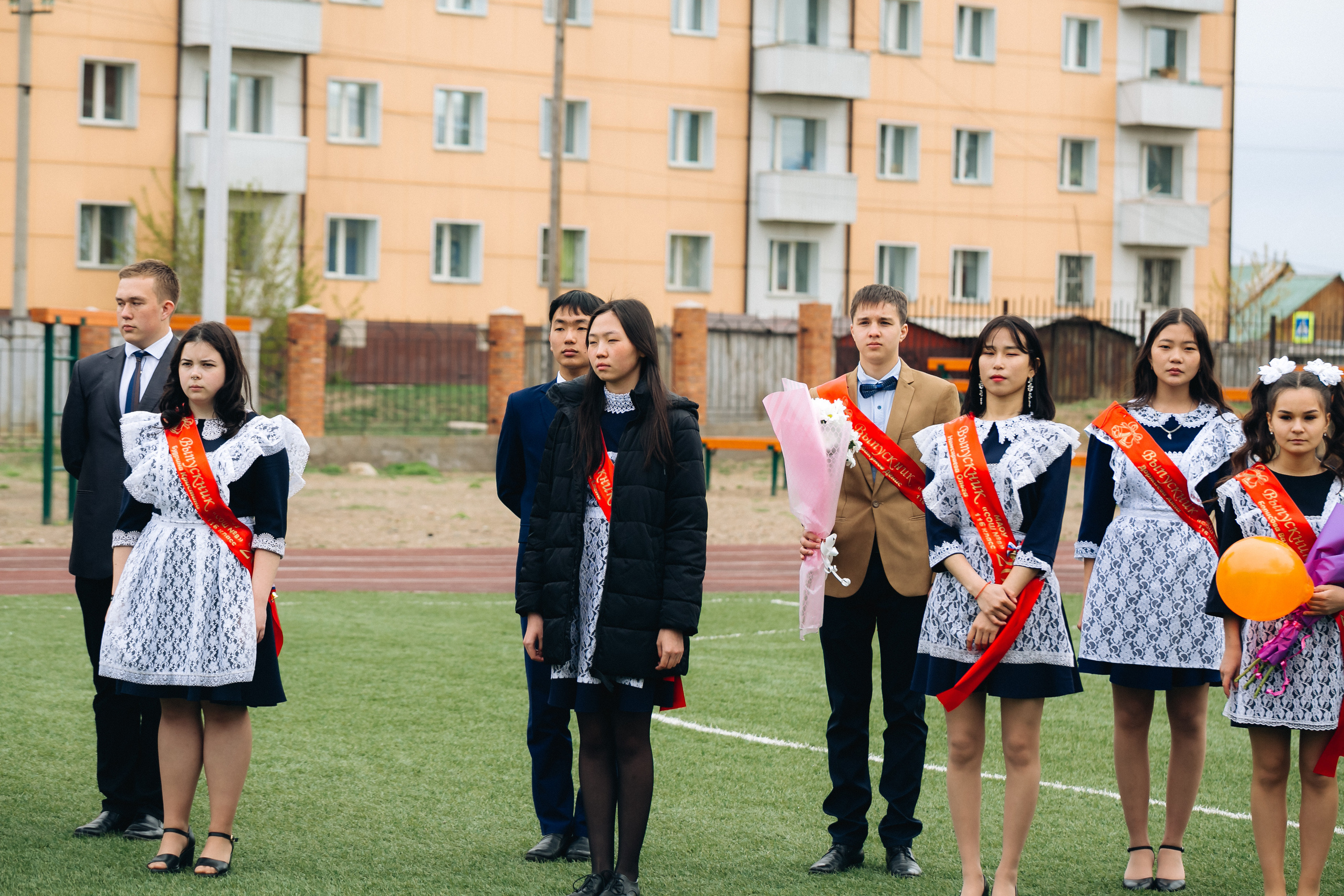 Последний звонок. Репортажная съемка. Свадебный и семейный фотограф в Улан-Удэ