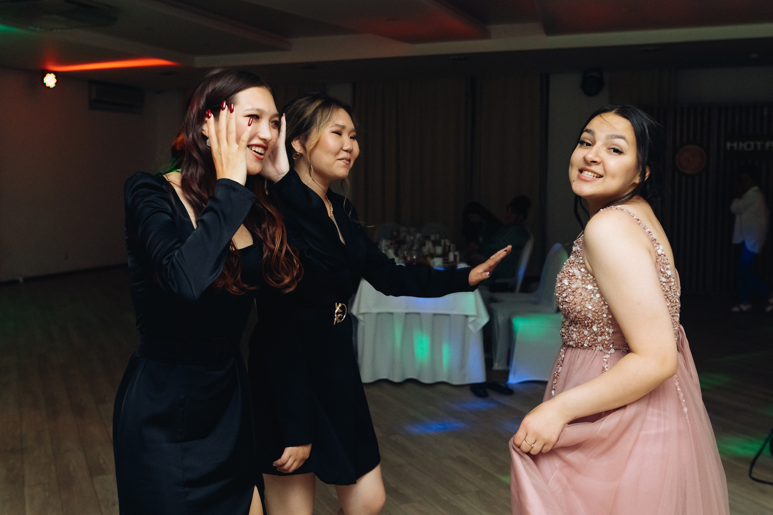 Выпускной школы 52. Свадебный и семейный фотограф в Улан-Удэ