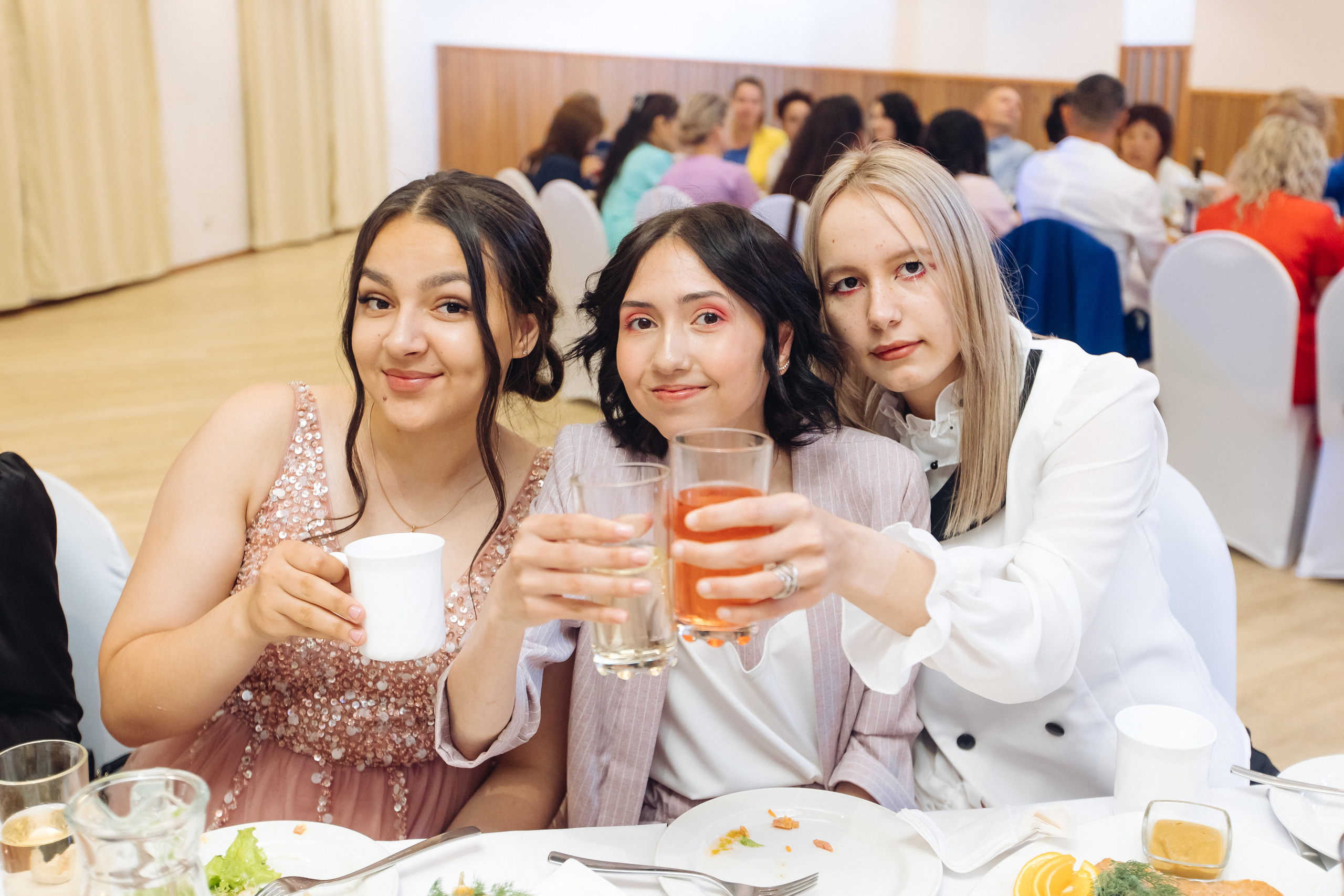 Выпускной школы 52. Свадебный и семейный фотограф в Улан-Удэ