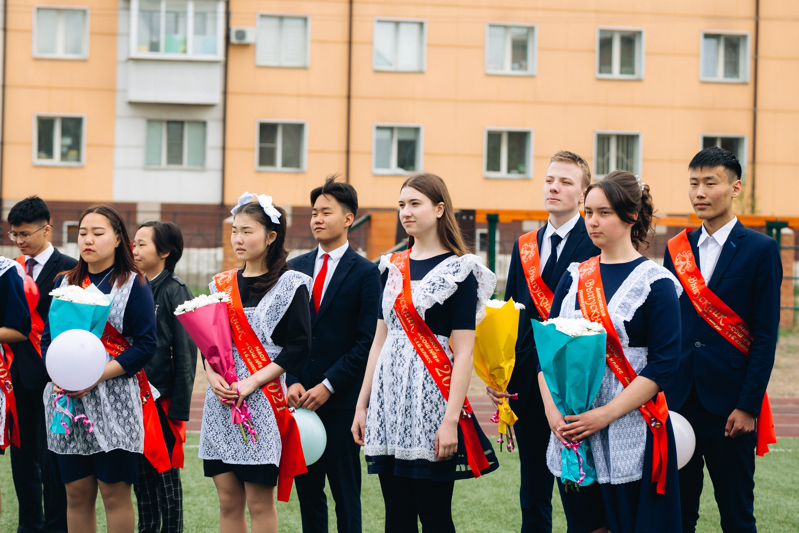 Последний звонок. Репортажная съемка. Свадебный и семейный фотограф в Улан-Удэ