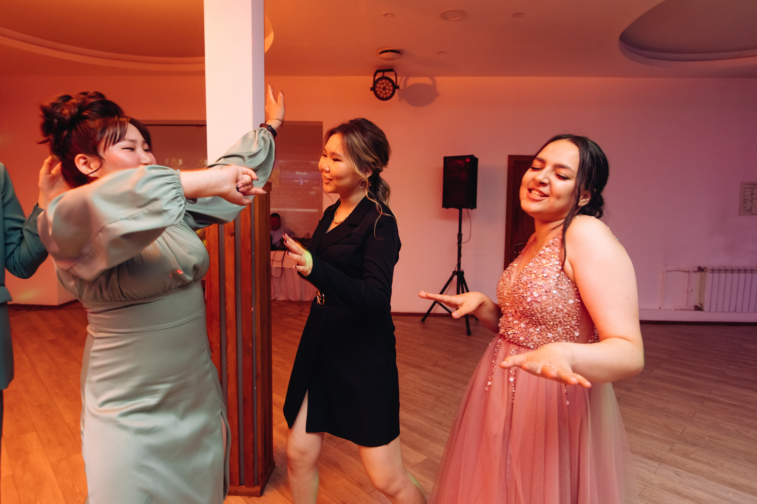 Выпускной школы 52. Свадебный и семейный фотограф в Улан-Удэ