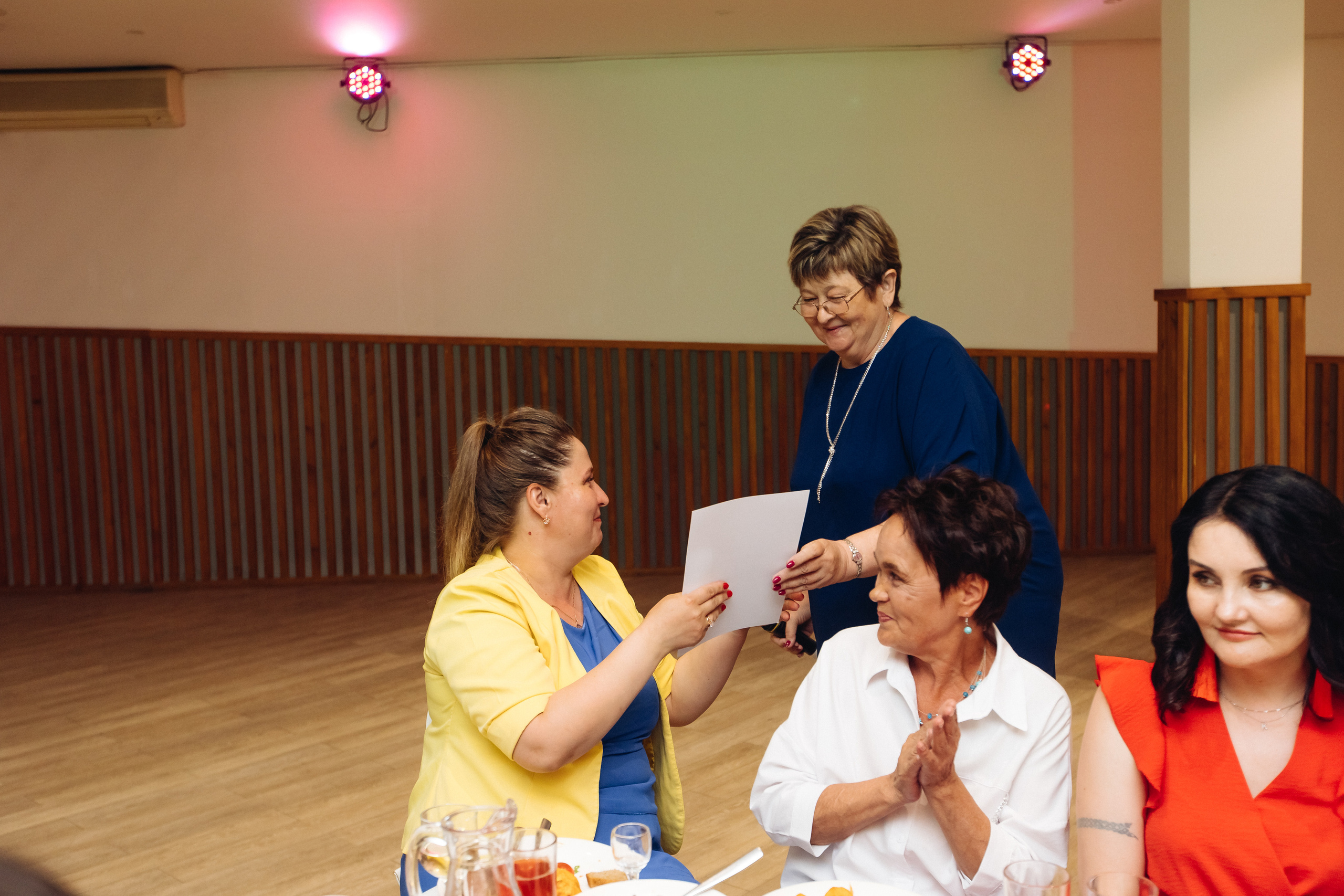 Выпускной школы 52. Свадебный и семейный фотограф в Улан-Удэ