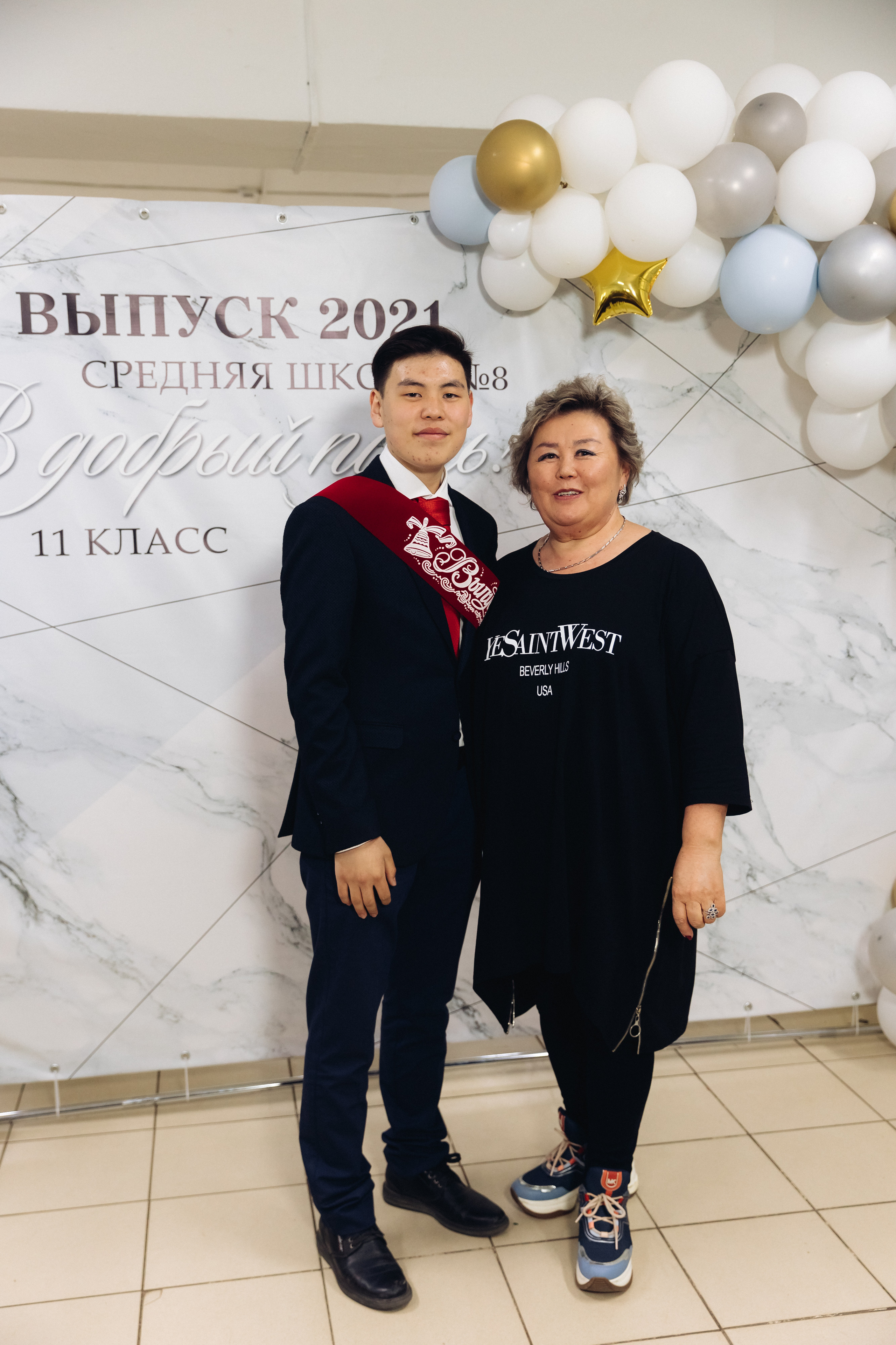 Последний звонок. Репортажная съемка. Свадебный и семейный фотограф в Улан-Удэ