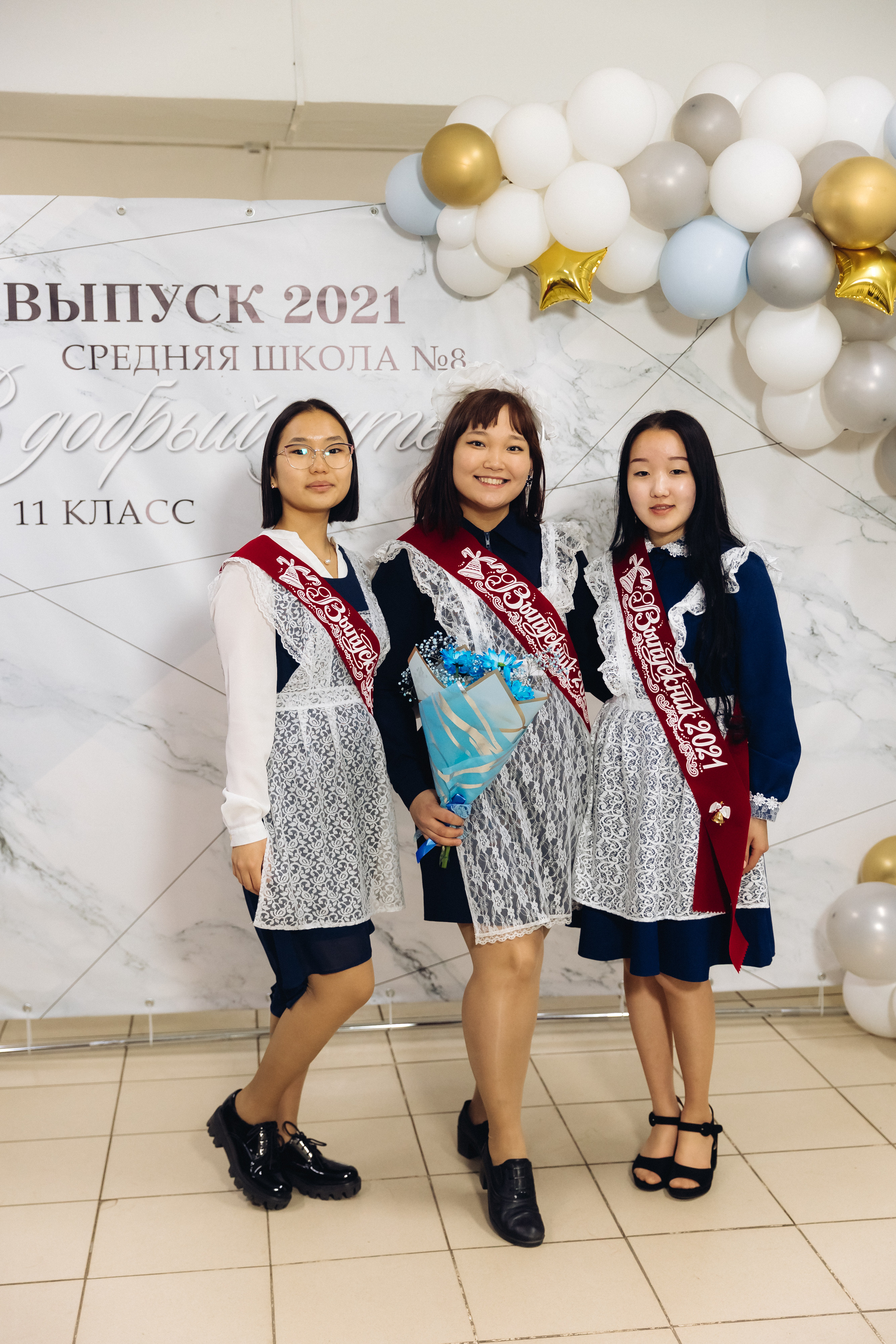 Последний звонок. Репортажная съемка. Свадебный и семейный фотограф в Улан-Удэ