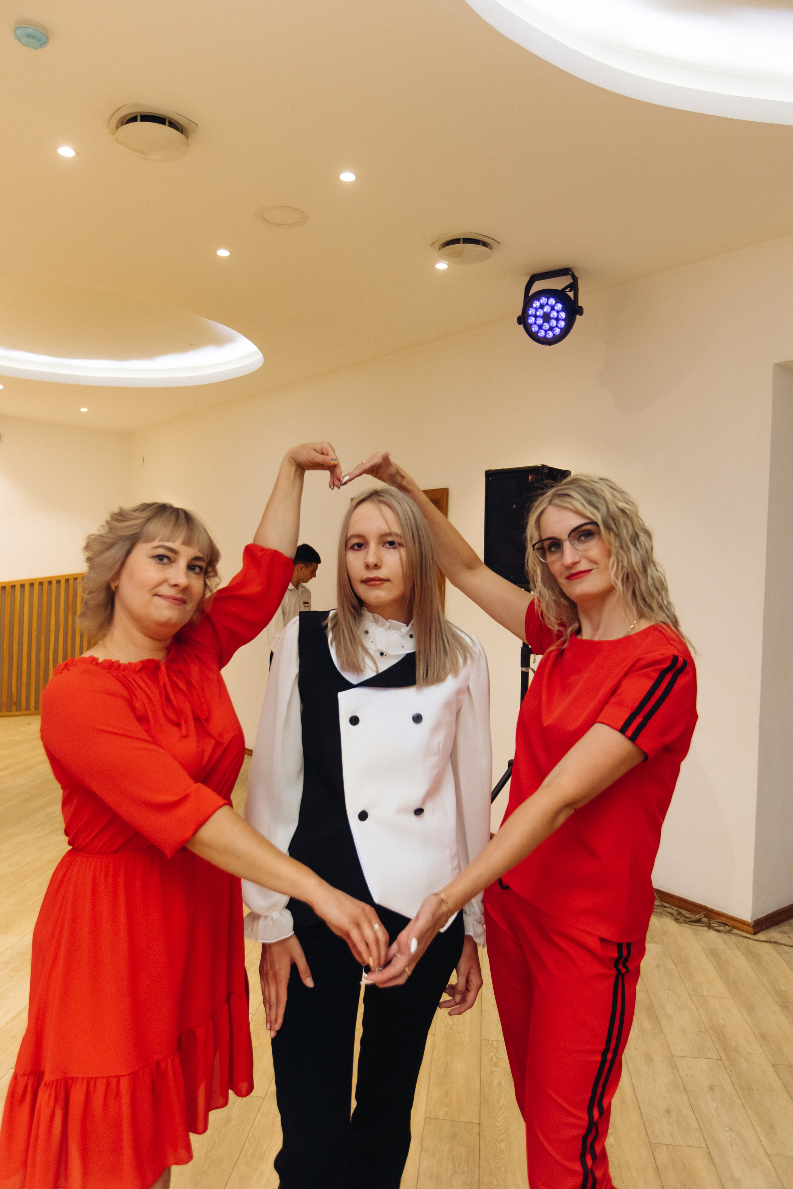 Выпускной школы 52. Свадебный и семейный фотограф в Улан-Удэ