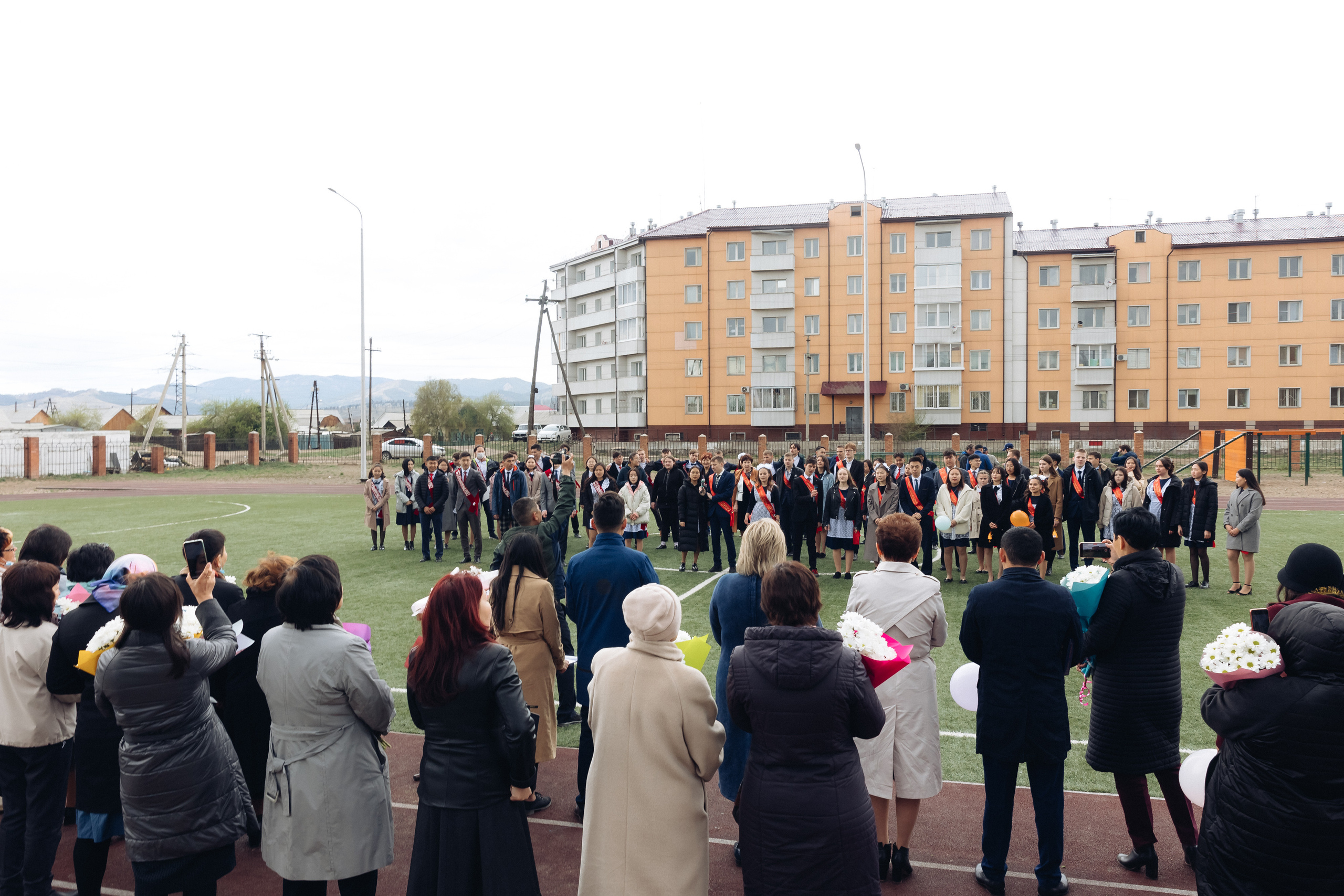 Последний звонок. Репортажная съемка. Свадебный и семейный фотограф в Улан-Удэ