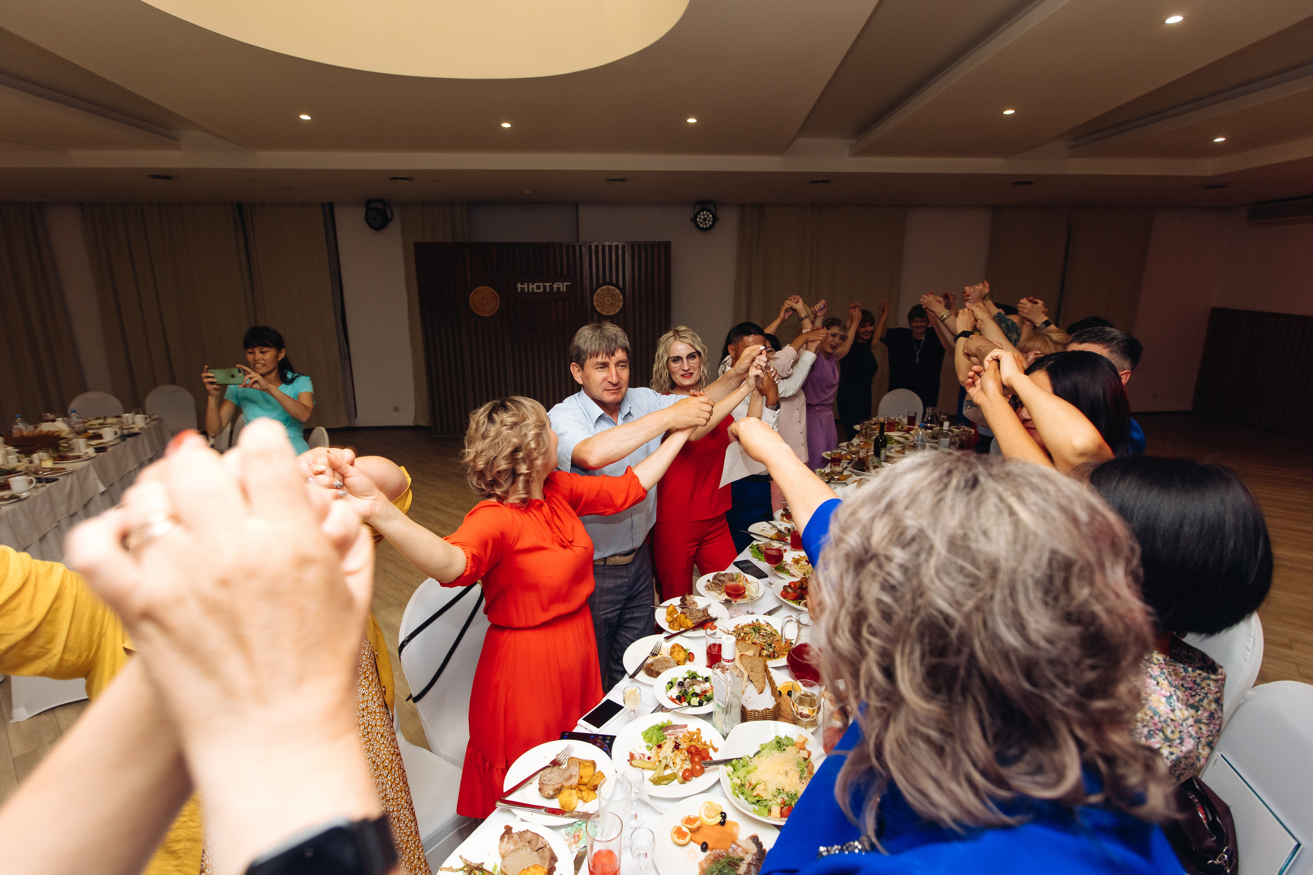 Выпускной школы 52. Свадебный и семейный фотограф в Улан-Удэ