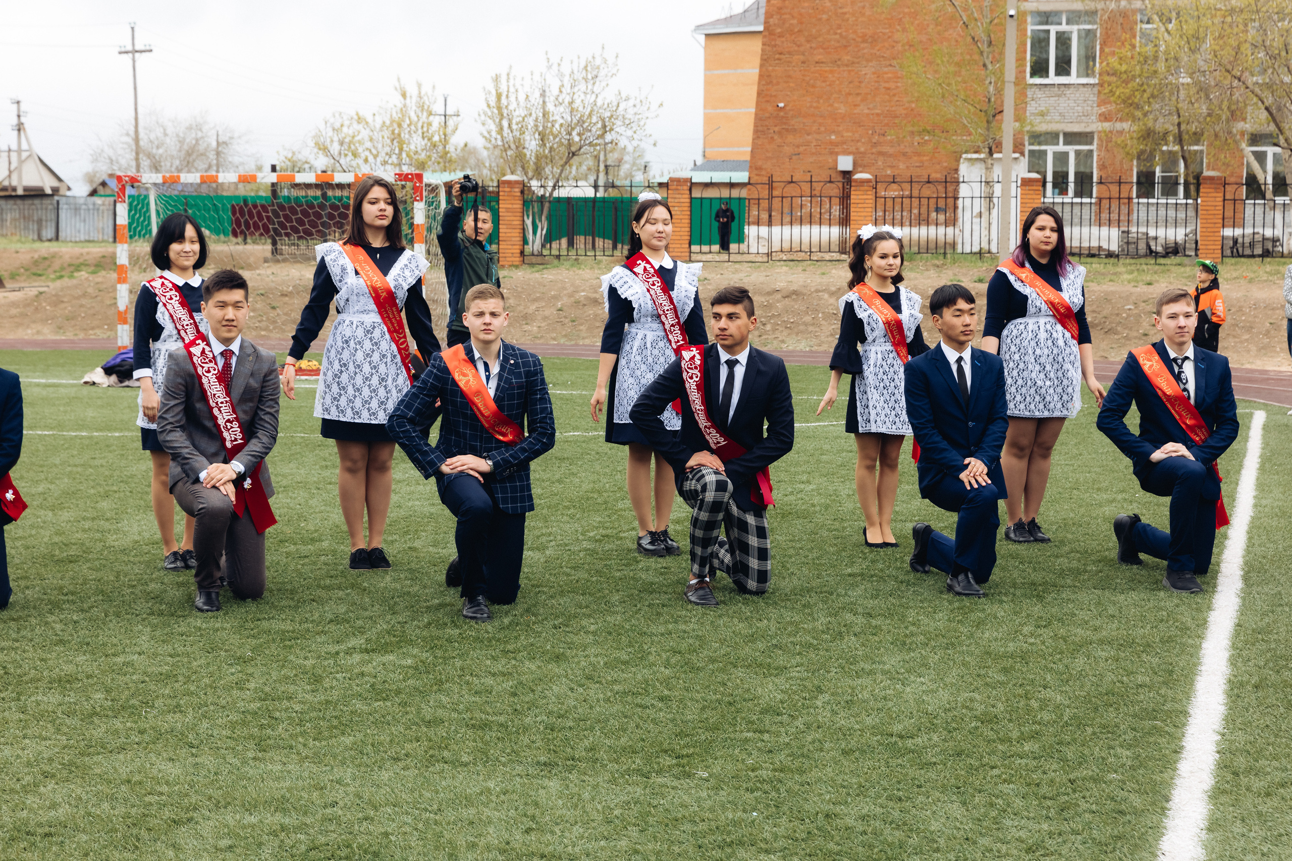 Последний звонок. Репортажная съемка. Свадебный и семейный фотограф в Улан-Удэ