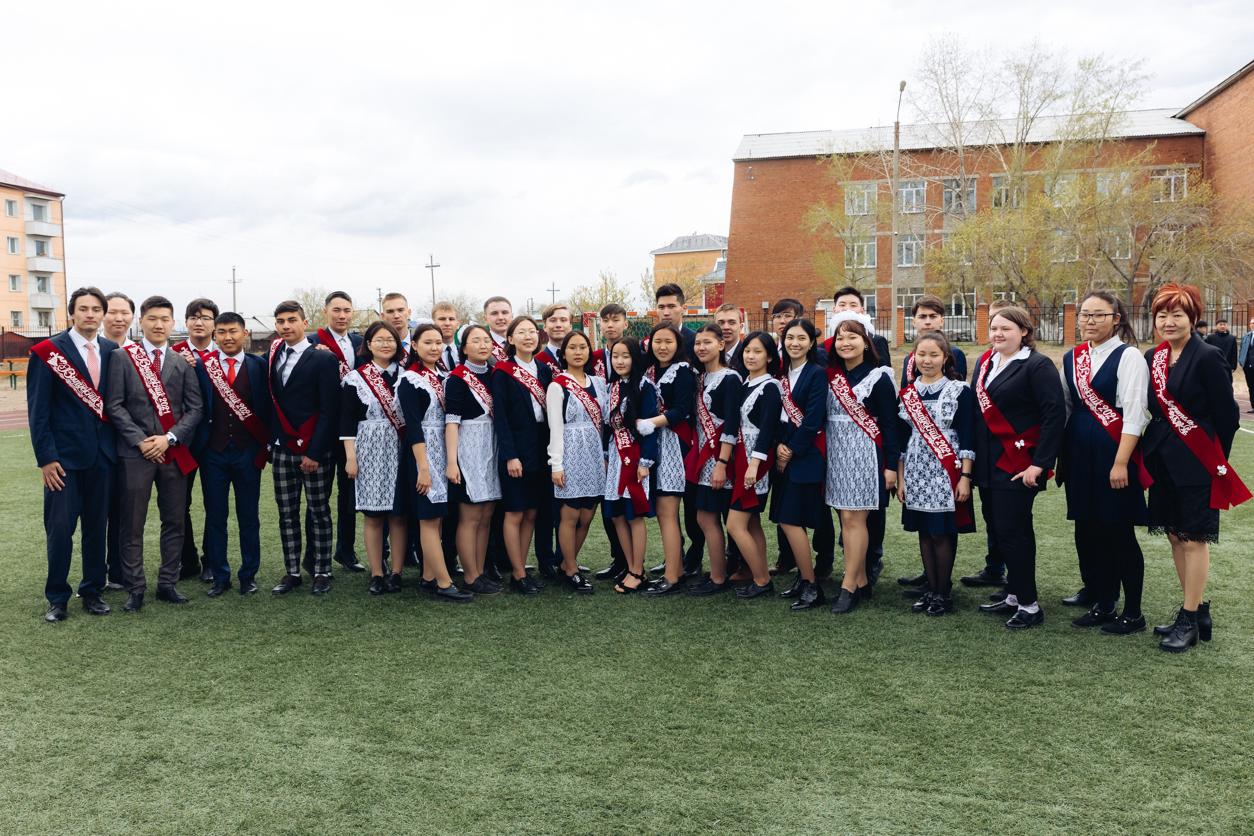 Последний звонок. Репортажная съемка. Свадебный и семейный фотограф в Улан-Удэ