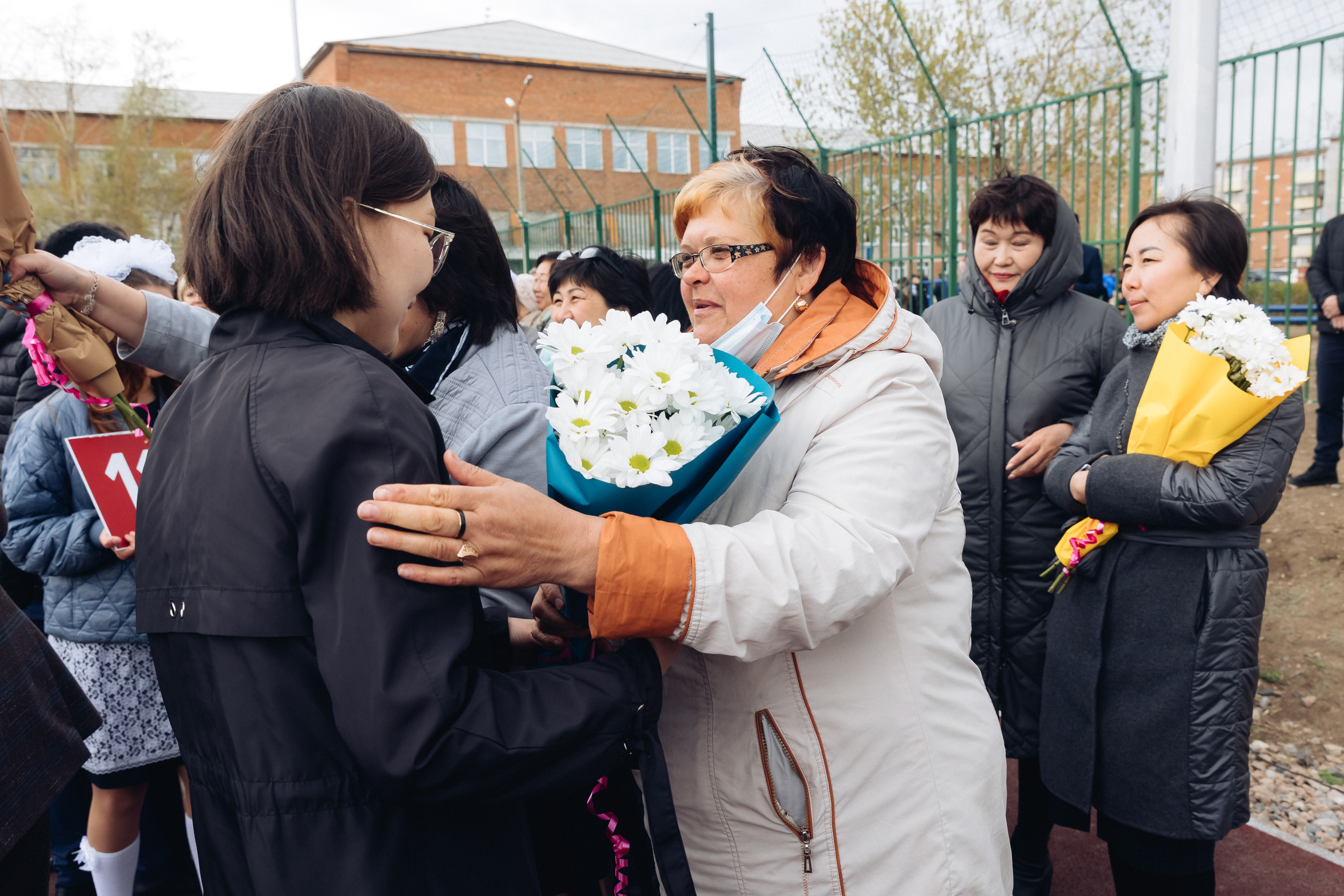 Последний звонок. Репортажная съемка. Свадебный и семейный фотограф в Улан-Удэ