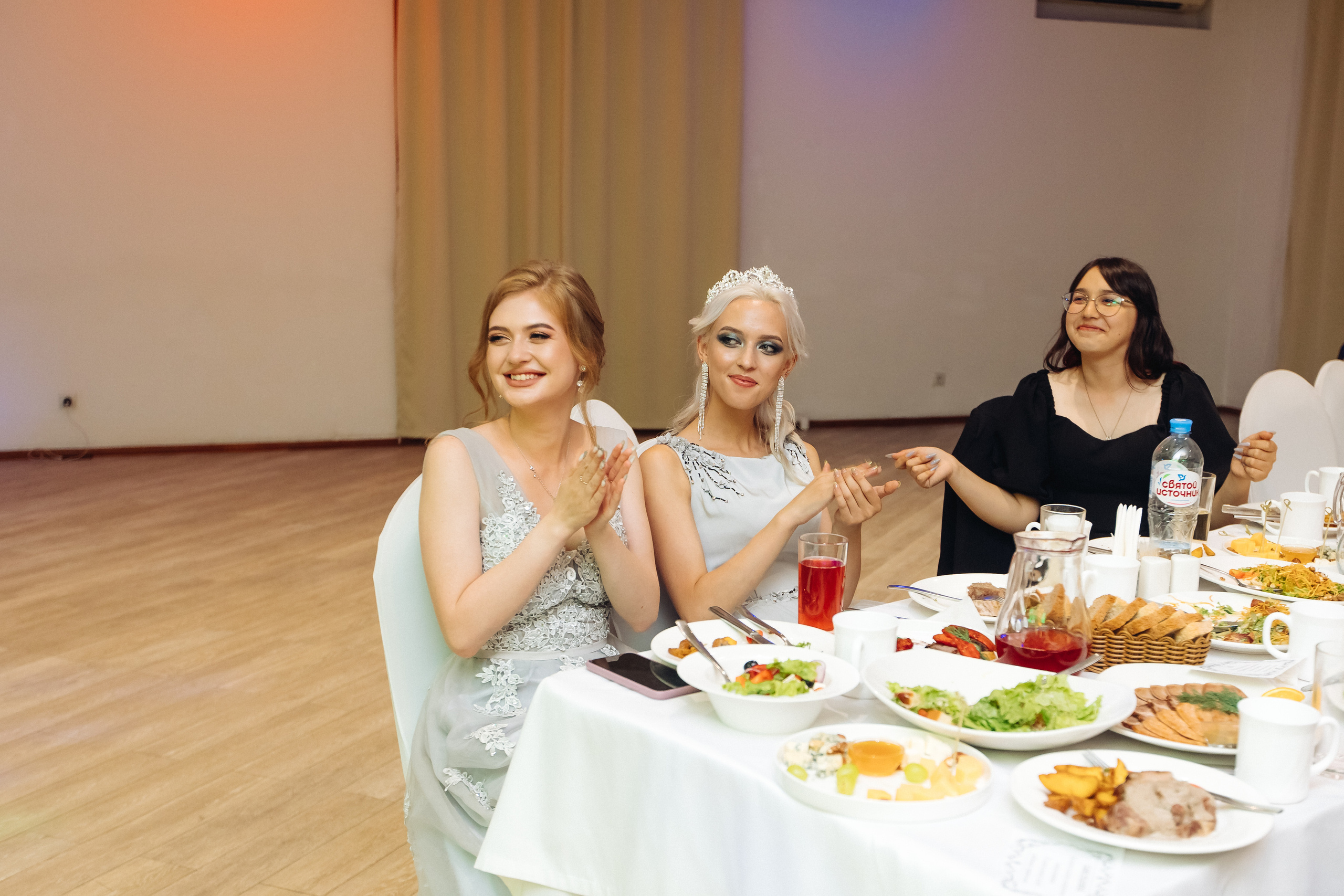 Выпускной школы 52. Свадебный и семейный фотограф в Улан-Удэ