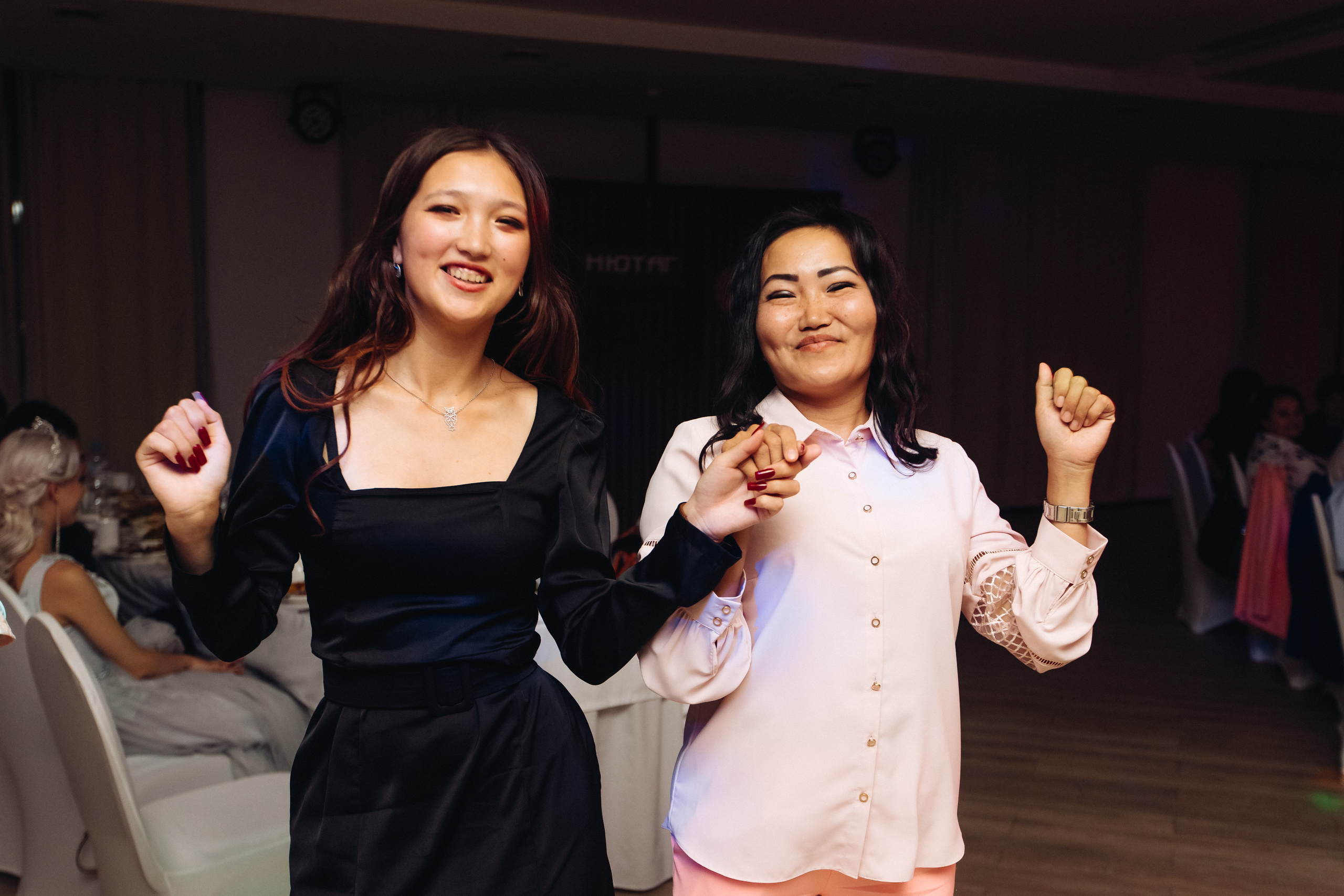 Выпускной школы 52. Свадебный и семейный фотограф в Улан-Удэ