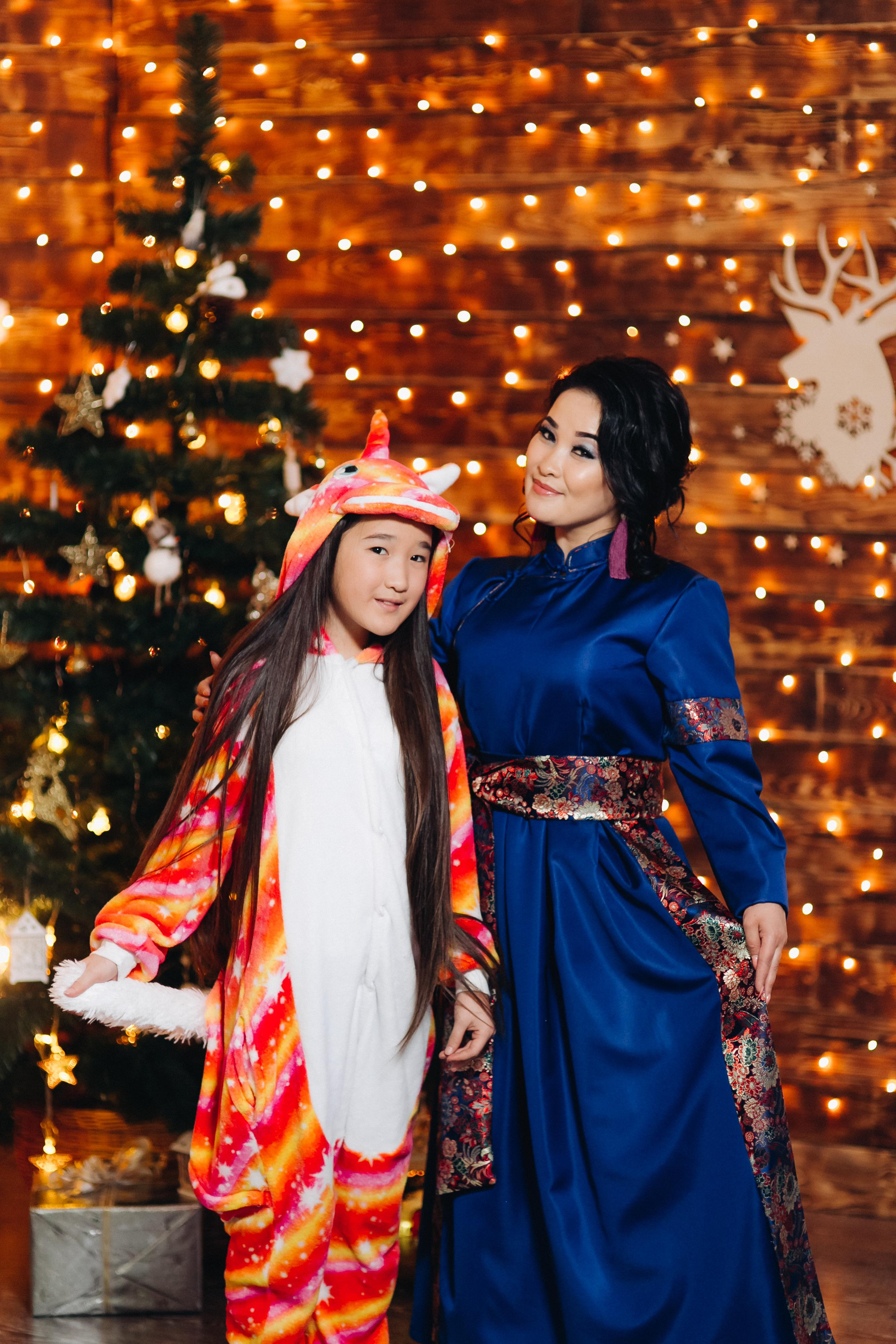 Мама и дочка. Новогодняя фотосессия. Свадебный и семейный фотограф в Улан-Удэ