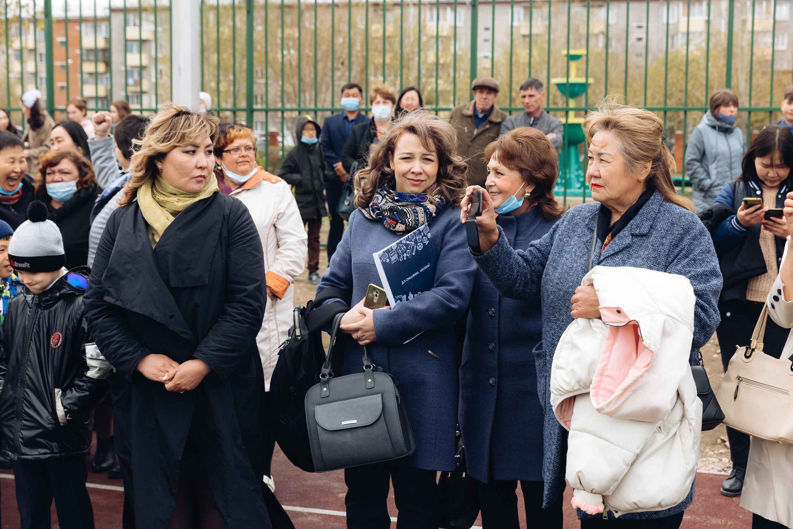 Последний звонок. Репортажная съемка. Свадебный и семейный фотограф в Улан-Удэ