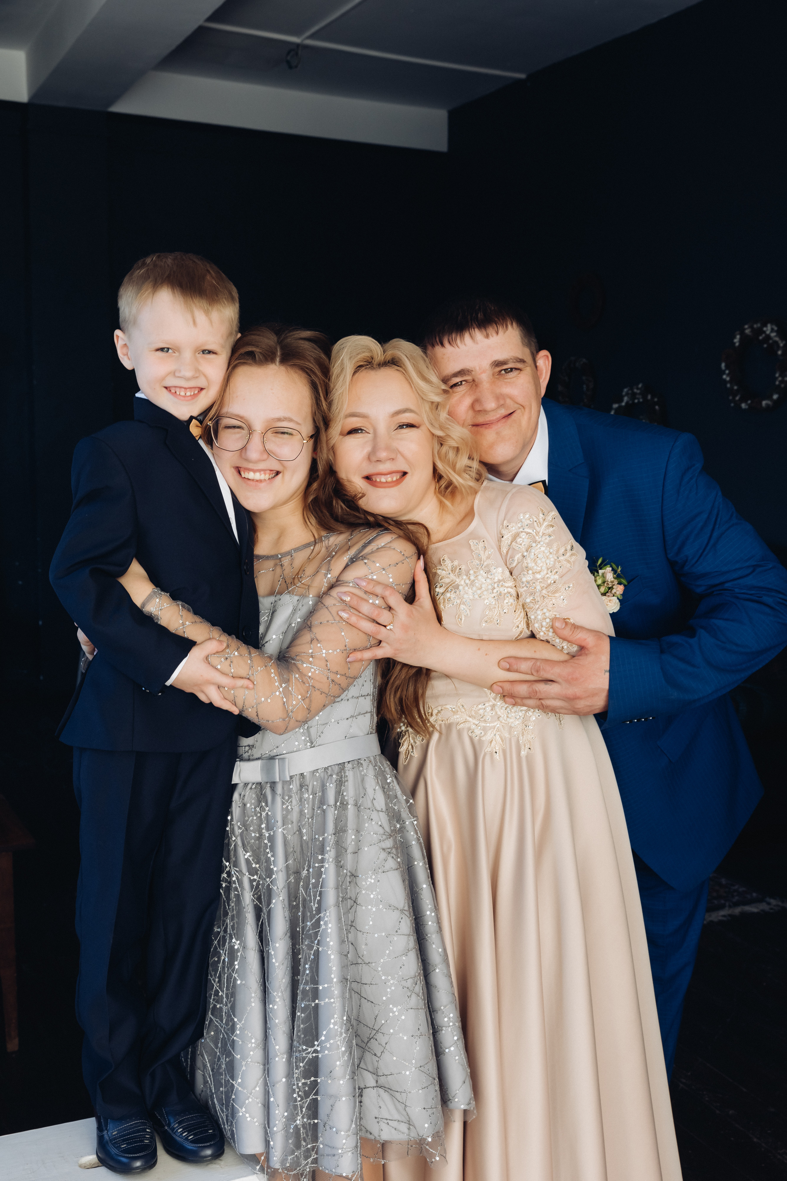 Семейная фотосессия приуроченная к годовщине свадьбы. Свадебный и семейный фотограф в Улан-Удэ