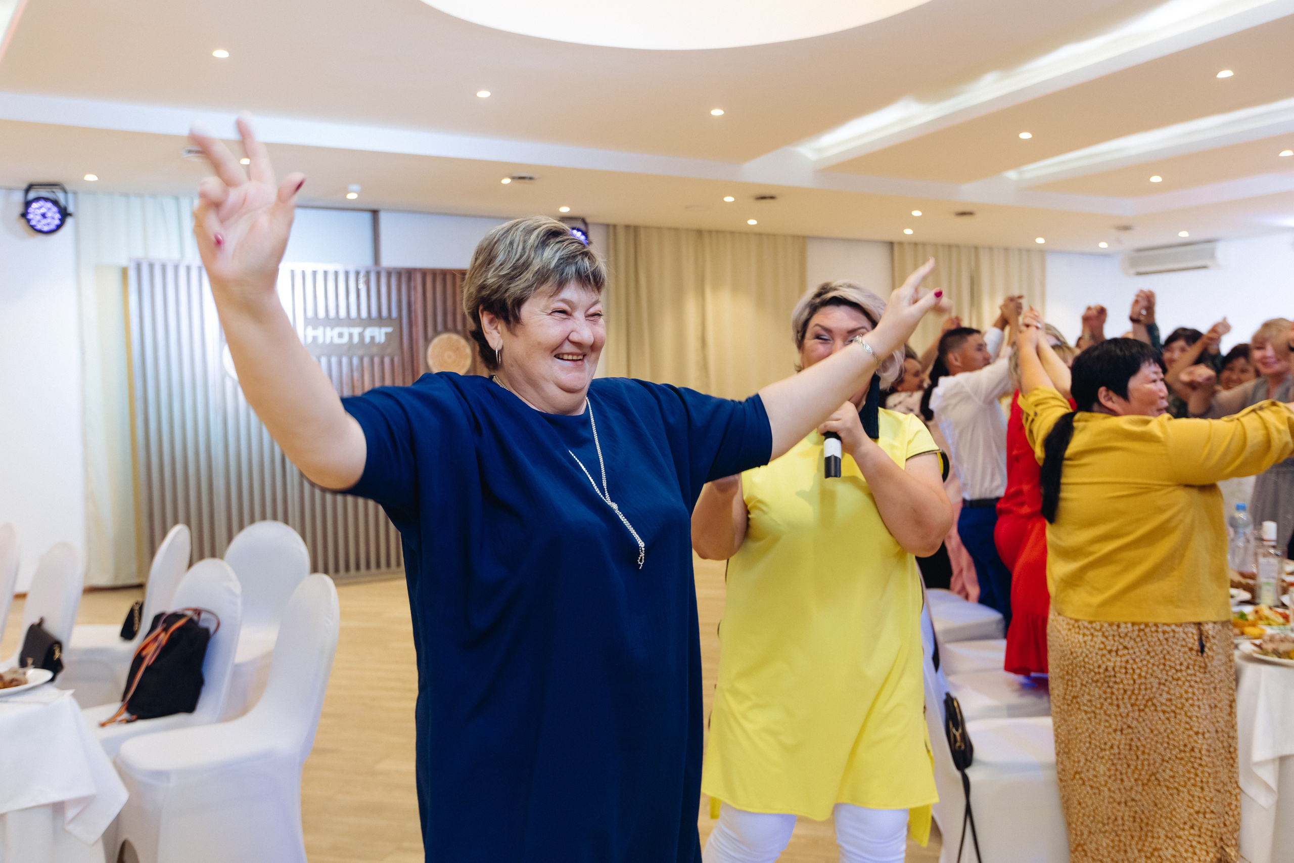 Выпускной школы 52. Свадебный и семейный фотограф в Улан-Удэ