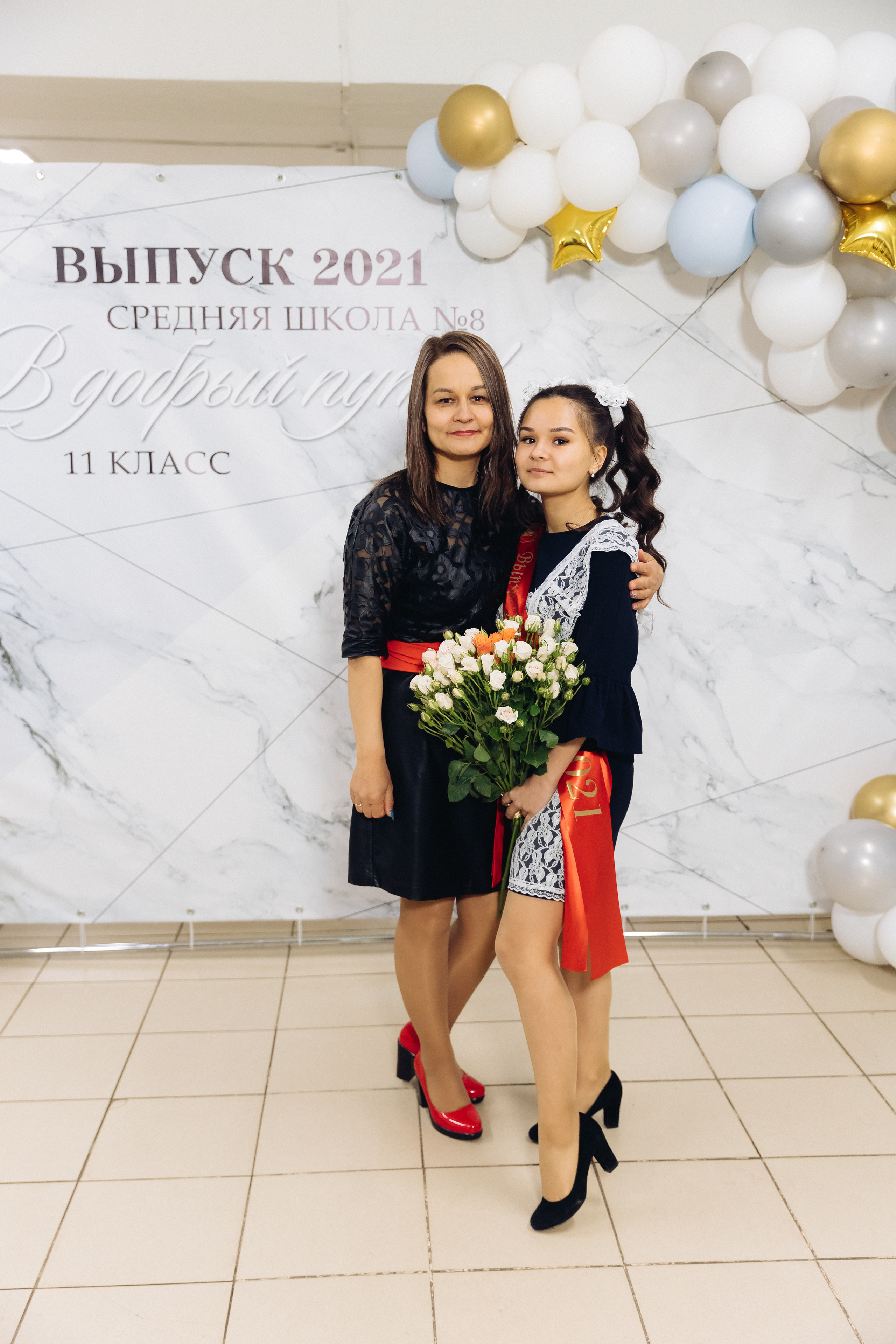 Последний звонок. Репортажная съемка. Свадебный и семейный фотограф в Улан-Удэ