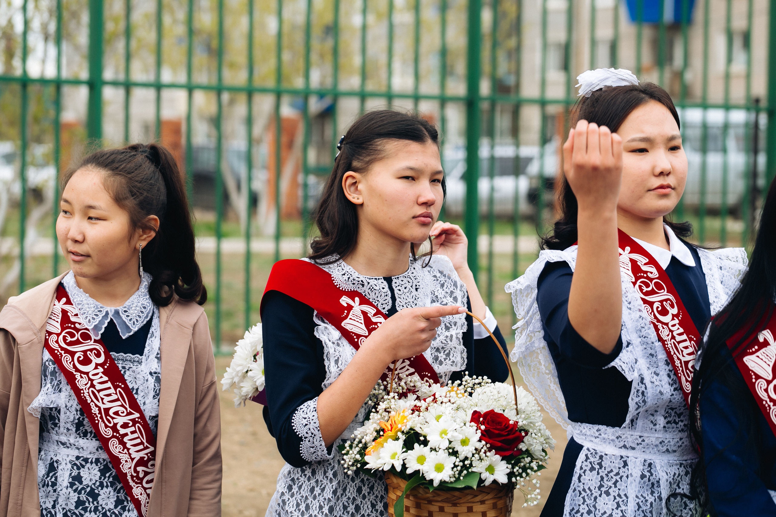 Последний звонок. Репортажная съемка. Свадебный и семейный фотограф в Улан-Удэ