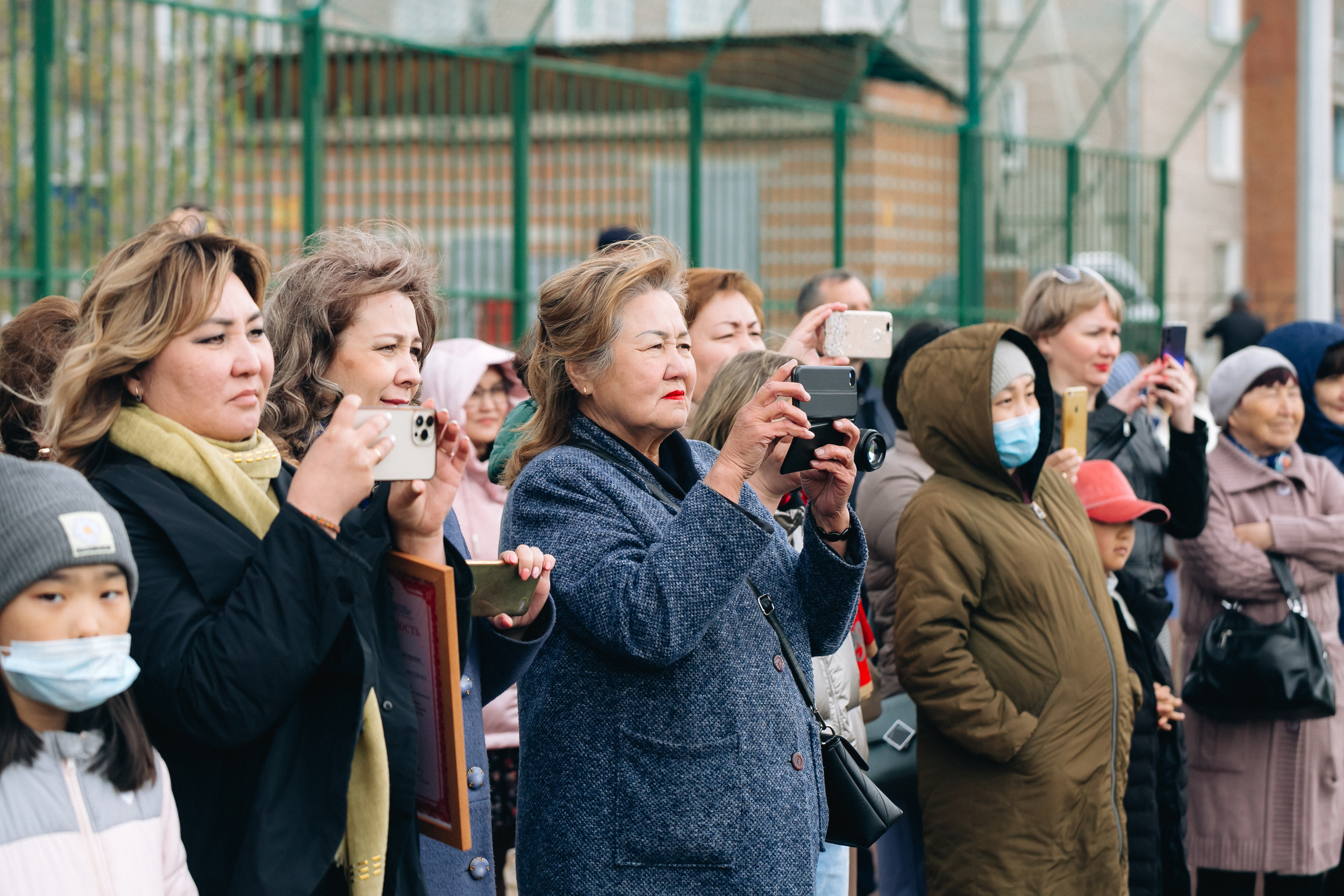 Последний звонок. Репортажная съемка. Свадебный и семейный фотограф в Улан-Удэ