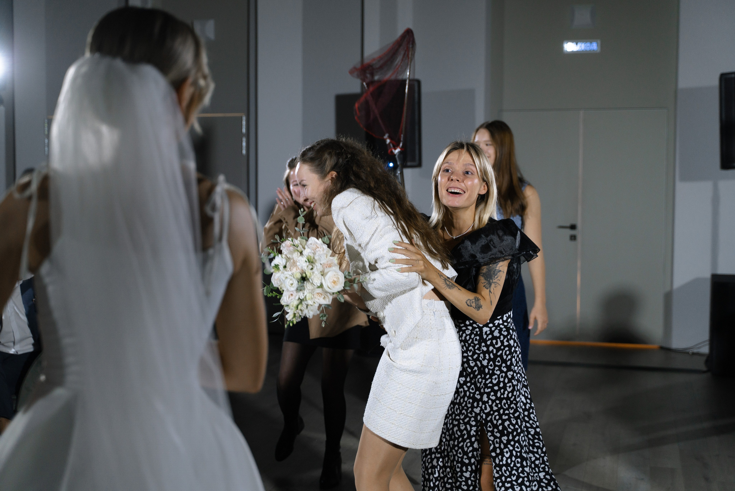 Денис и Виолетта. Свадебный фотограф Анастасия Хабарова в Новоуральске и Екатеринбурге