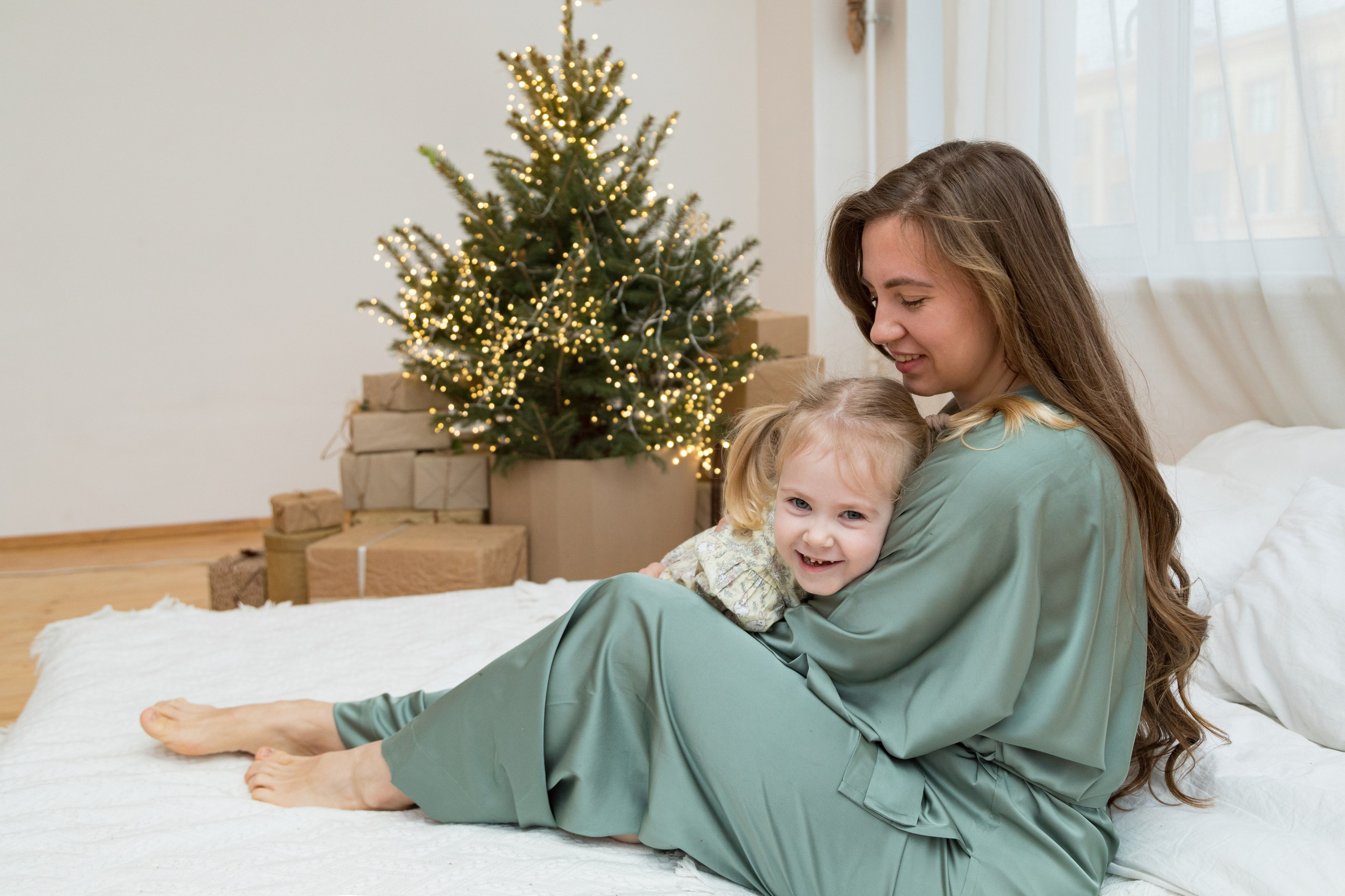 Семейная новогодняя студийная фотосессия. Детский и контент фотограф Надя Волкова Санкт-Петербург