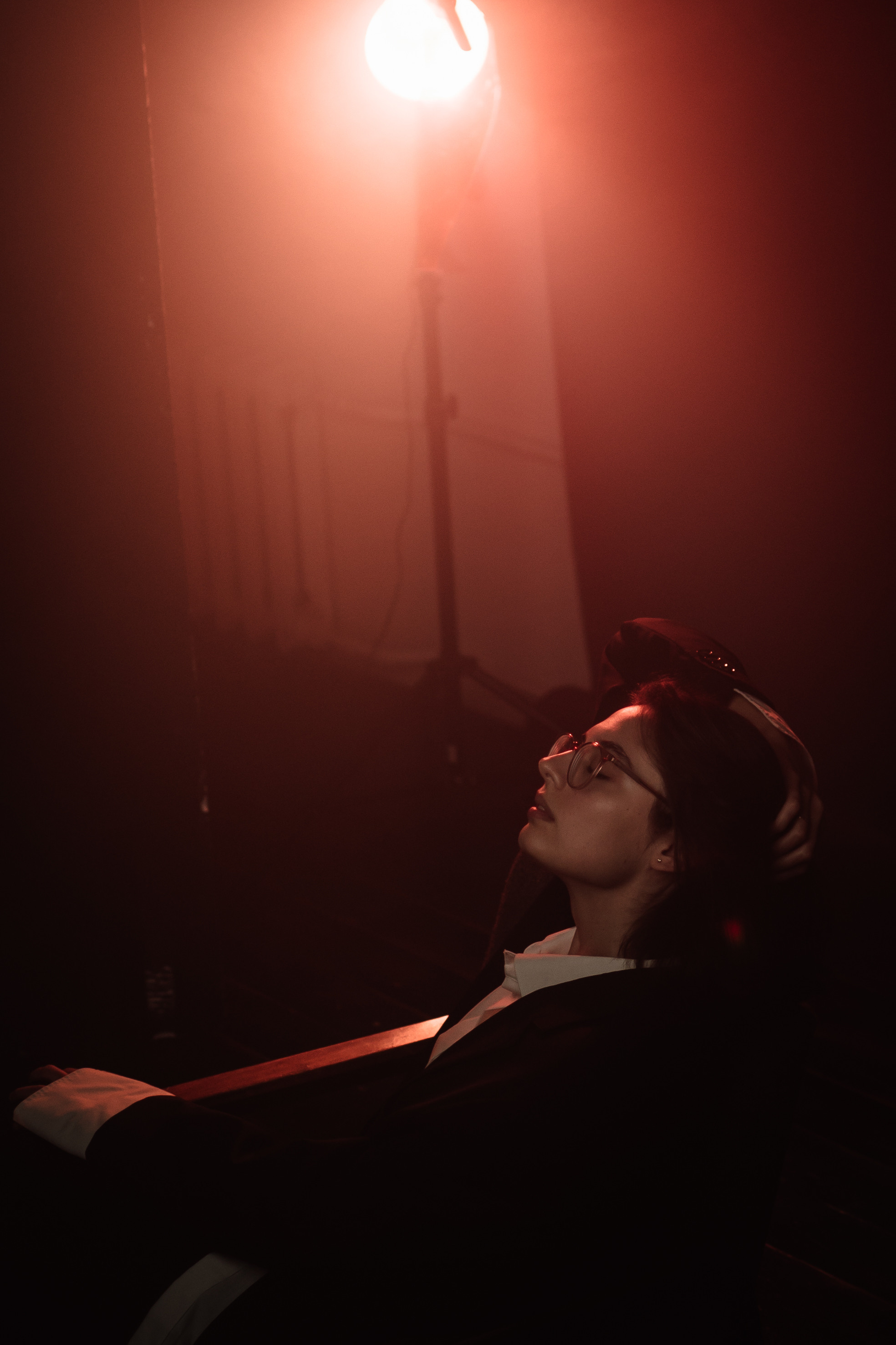 Студийная съемка с дым-машиной. Lifestyle фотограф в Жодино Ника Хруцкая