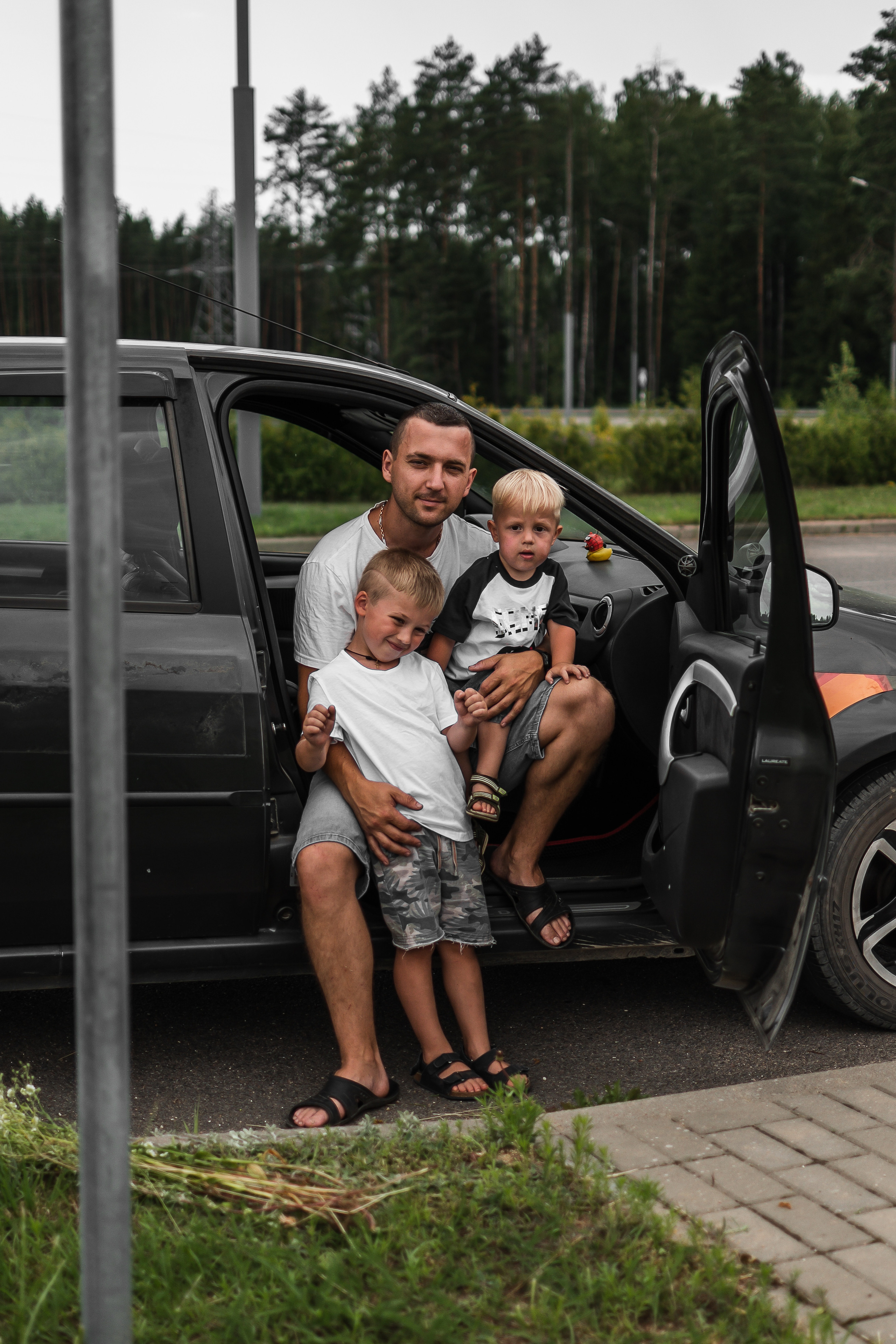 Максим, Даниил и Ярик. Lifestyle фотограф в Жодино Ника Хруцкая