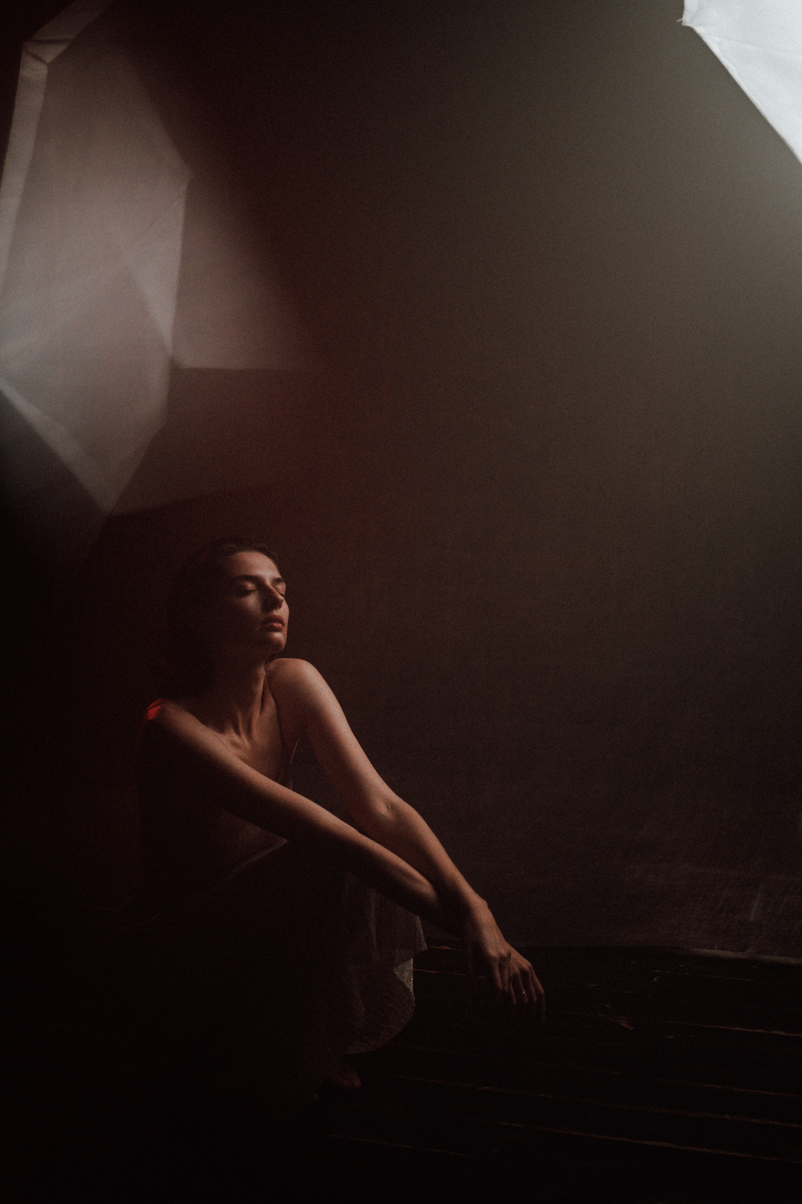 Студийная съемка с дым-машиной. Lifestyle фотограф в Жодино Ника Хруцкая